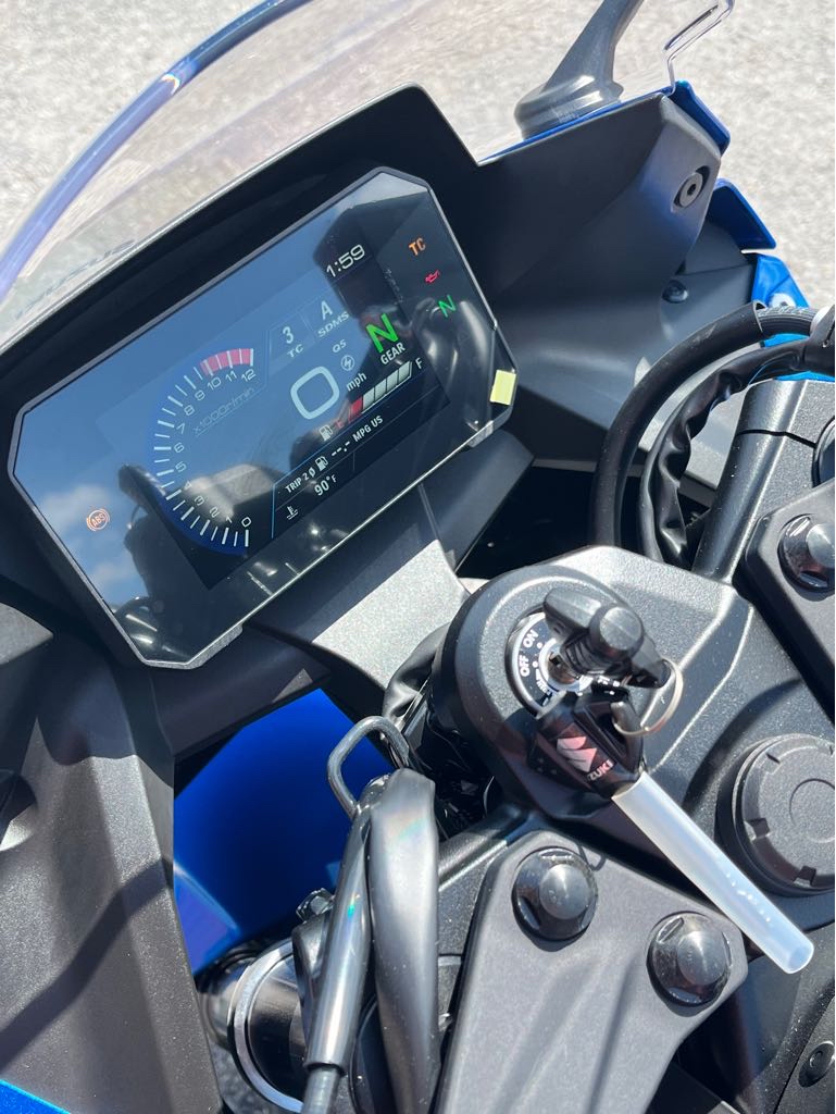 2024 Suzuki Suzuki GSX-S 8R - Photo 4
