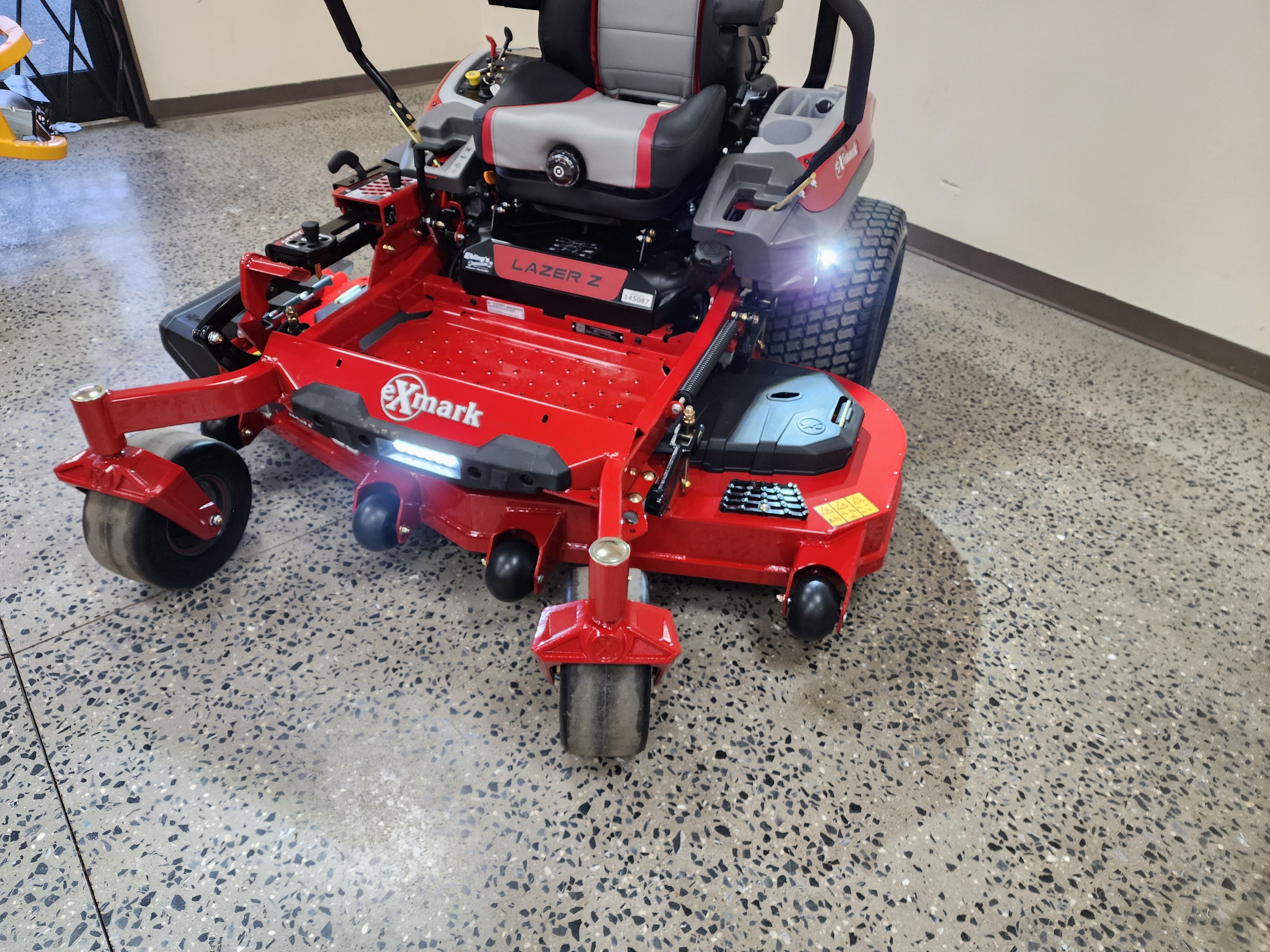 ③ Commercial Lawn Mowers from Exmark and Scag Power Equipment Ebling's