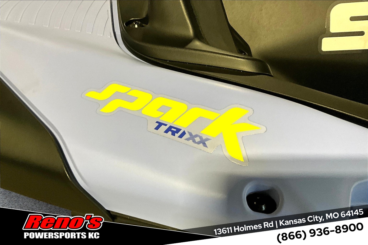 2024 Sea-Doo Spark® Trixx™ for 1 Rotax® 900 ACE™ - 90 iBR - Photo 13