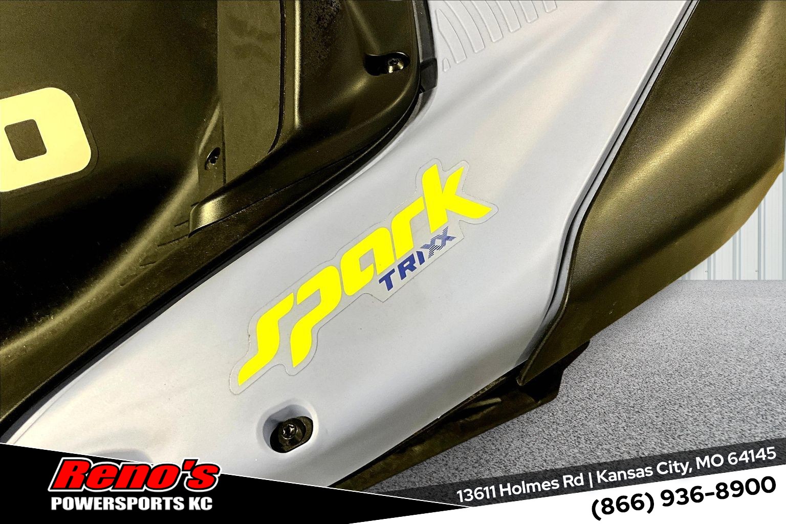 2024 Sea-Doo Spark® Trixx™ for 1 Rotax® 900 ACE™ - 90 iBR and Audio - Photo 12