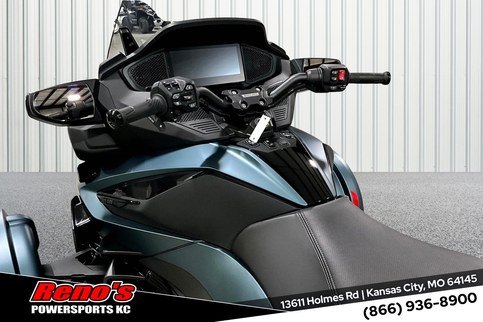 2025 Can-Am Spyder RT Limited Dark - Photo 7