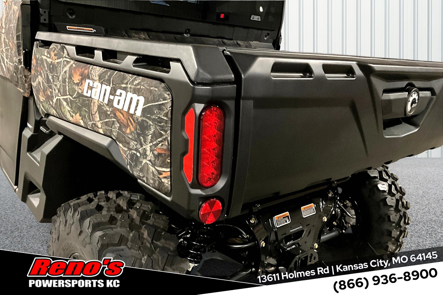 2025 Can-Am Defender MAX LIMITED CAB HD10 - Photo 17