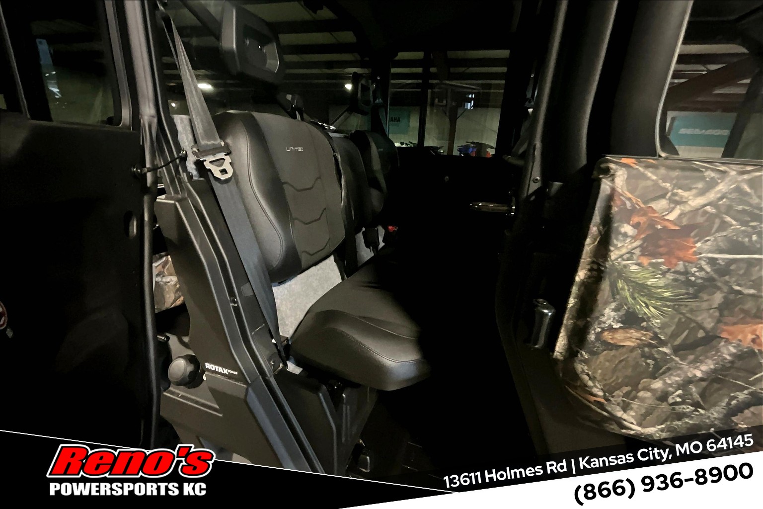 2025 Can-Am Defender MAX LIMITED CAB HD10 - Photo 18