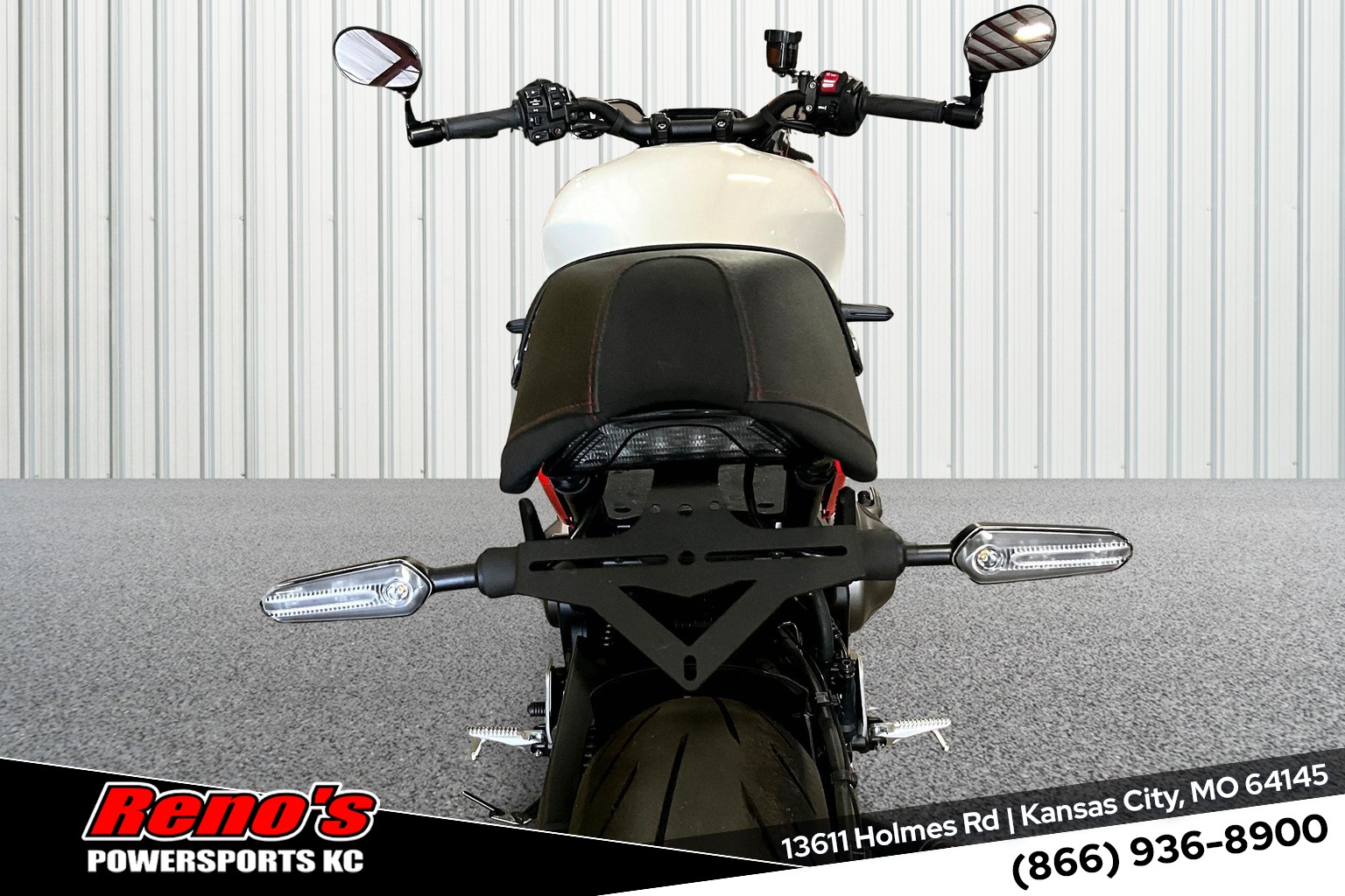 2024 Yamaha XSR900 - Photo 4