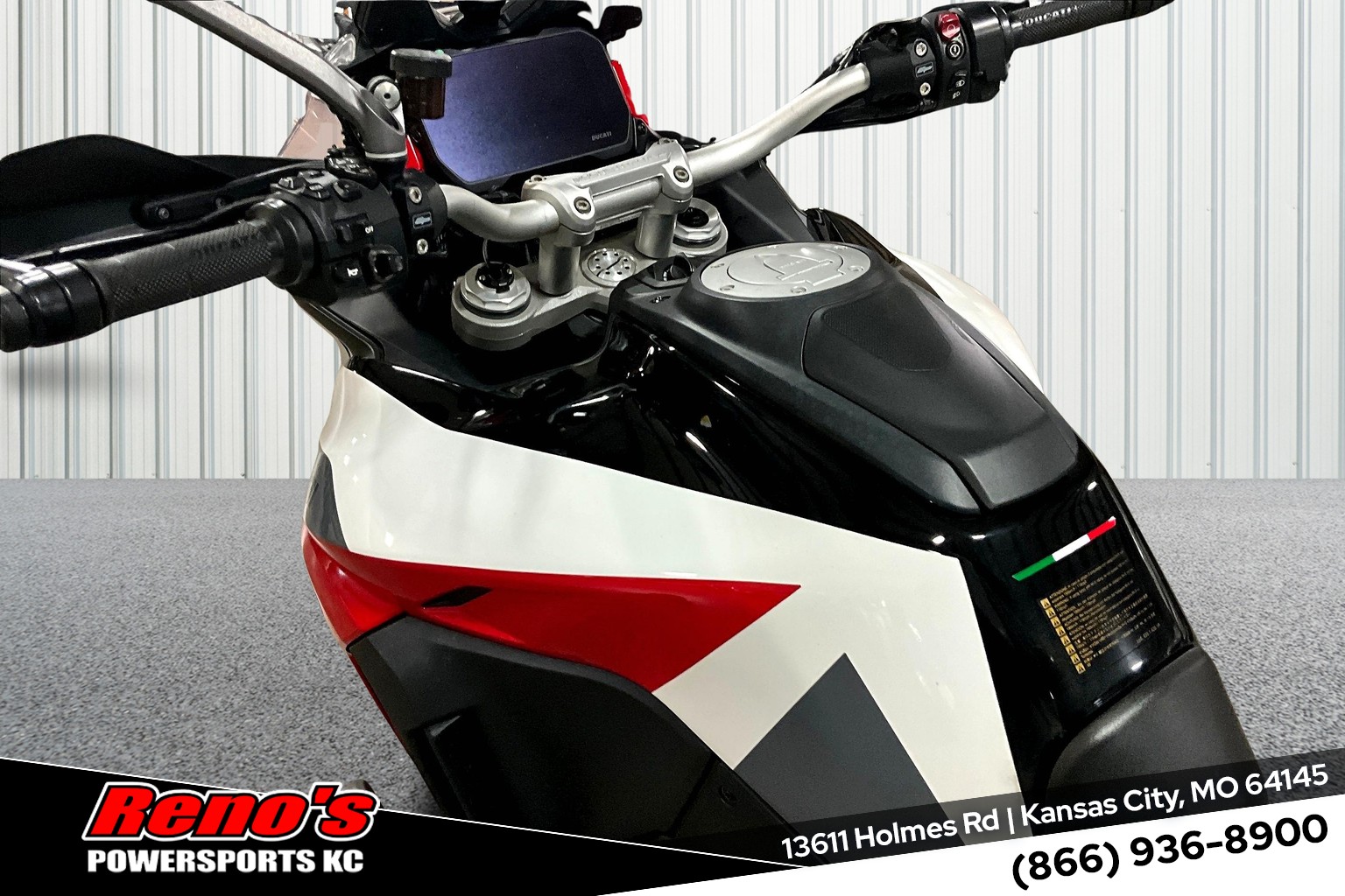 2021 Ducati Multistrada V4 - Photo 7