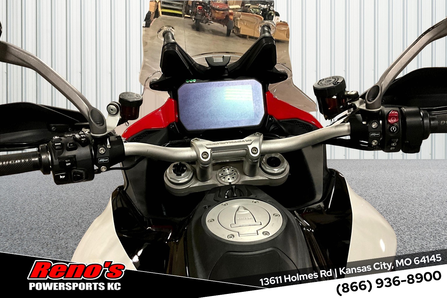 2021 Ducati Multistrada V4 - Photo 11