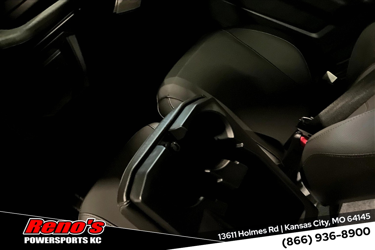2025 Can-Am Defender LIMITED CAB HD10 - Photo 15