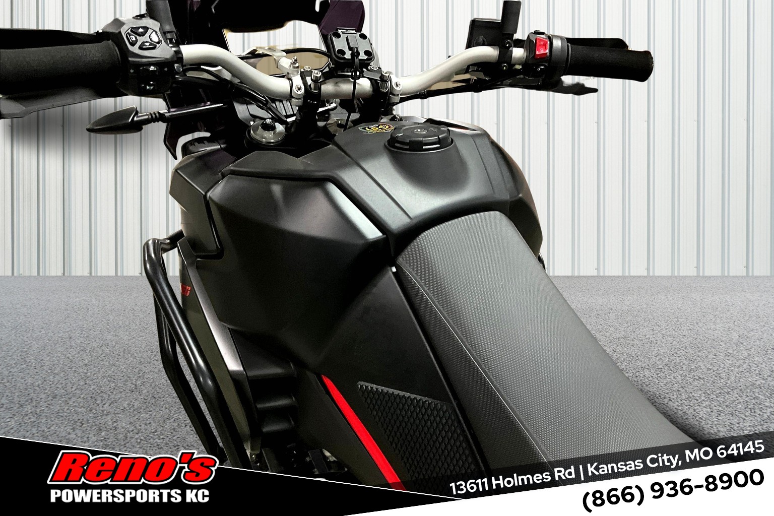 2024 Aprilia Tuareg 660 - Photo 7