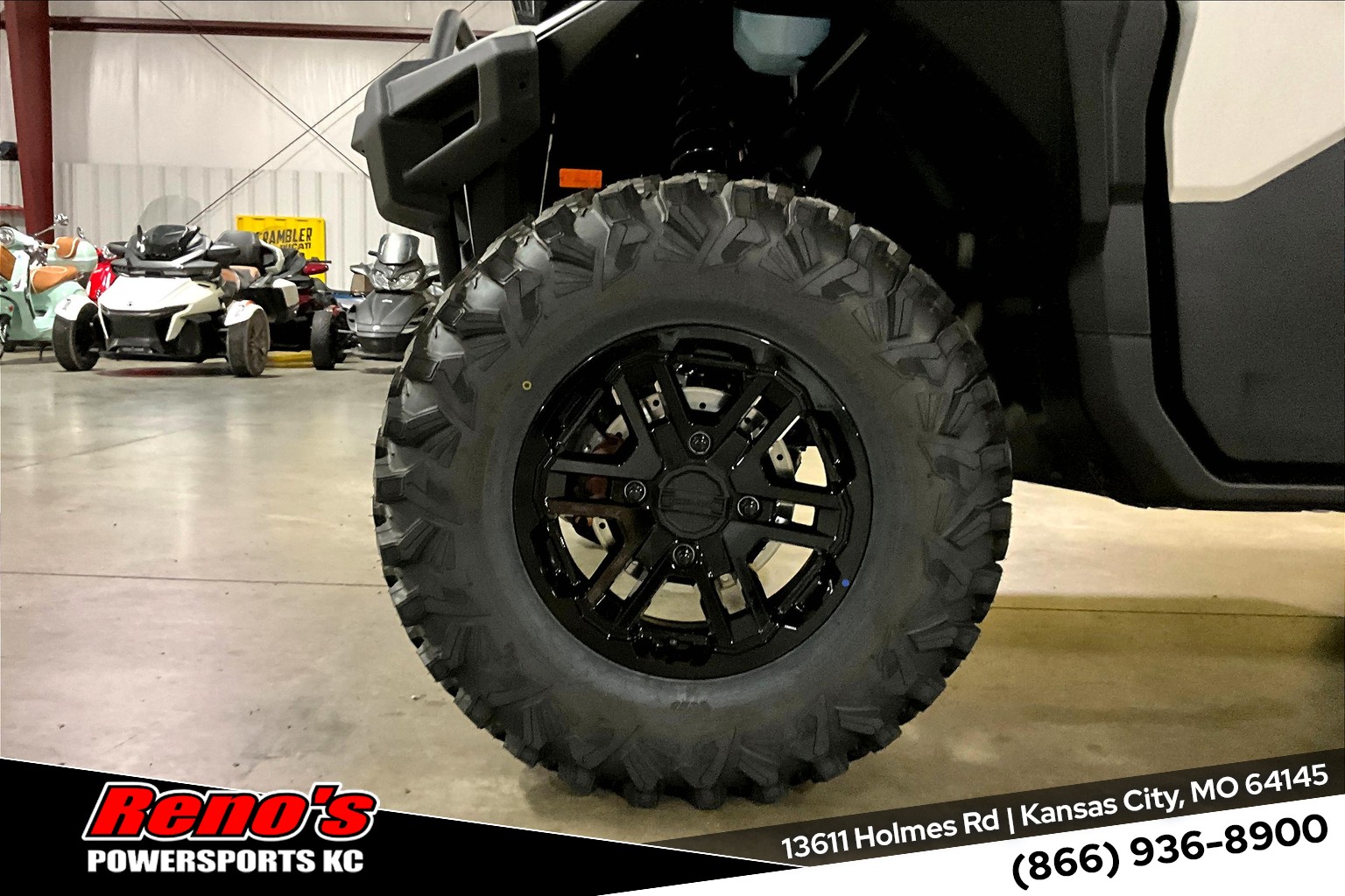 2026 Can-Am Defender Limited HD11 - Photo 13