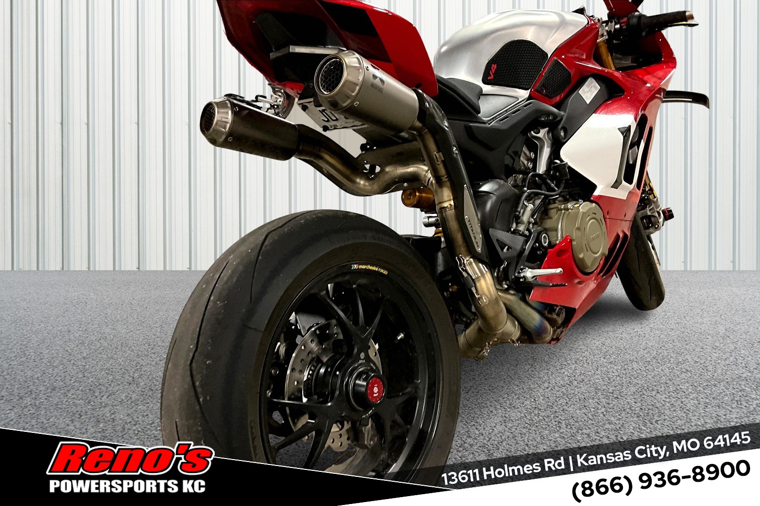 2023 Ducati Panigale V4 R - Photo 15