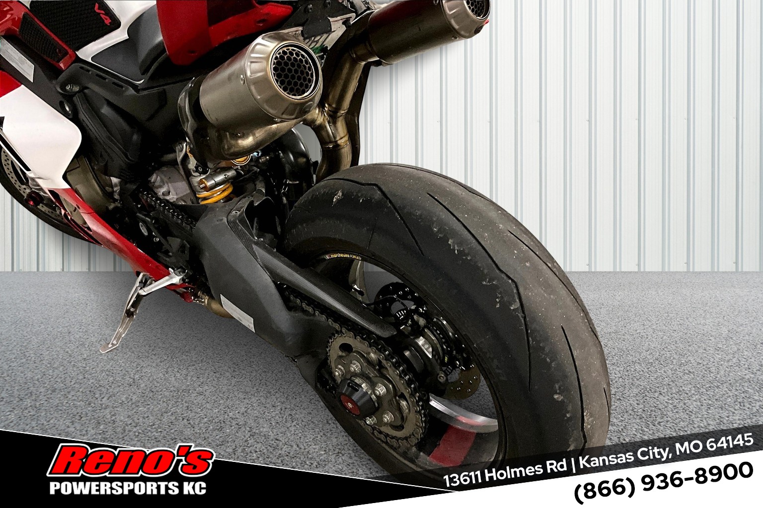 2023 Ducati Panigale V4 R - Photo 16