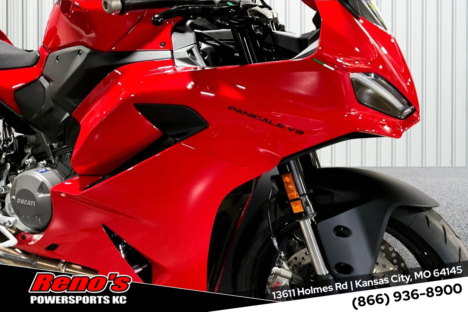 2026 Ducati Panigale V2 - Photo 6