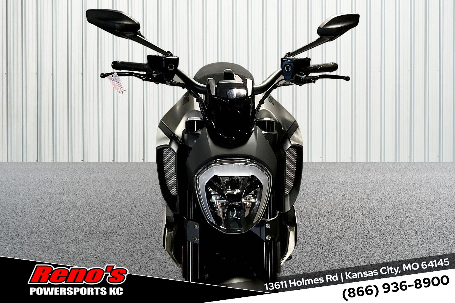 2020 Ducati DIAVEL 1260 - Photo 3