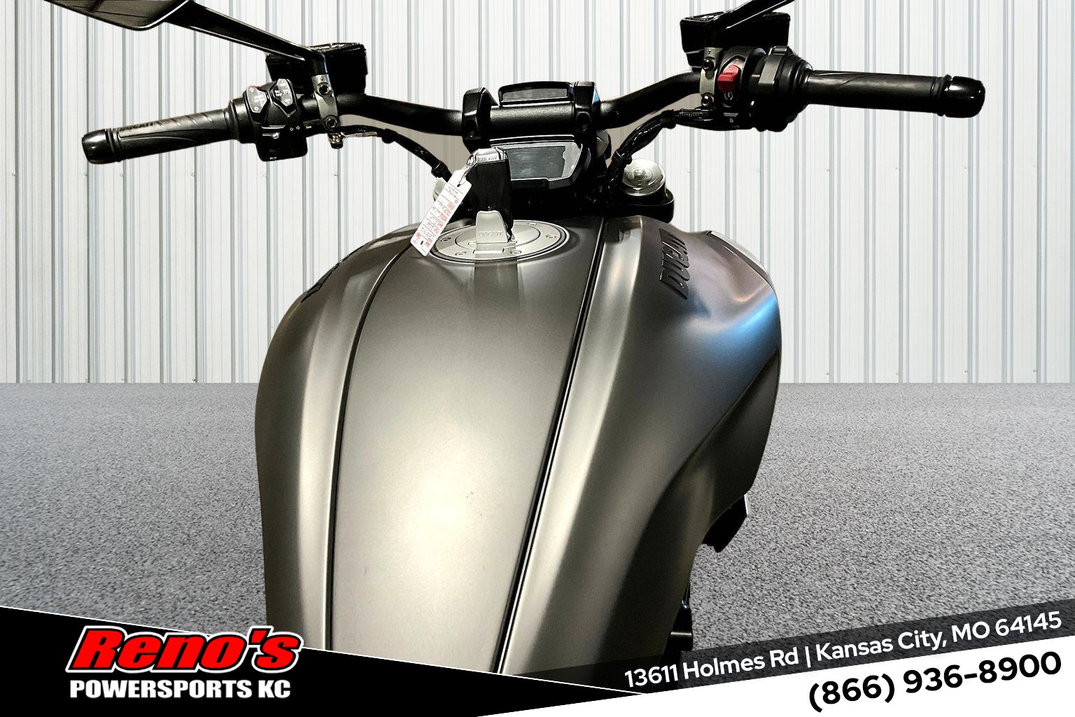 2020 Ducati DIAVEL 1260 - Photo 8