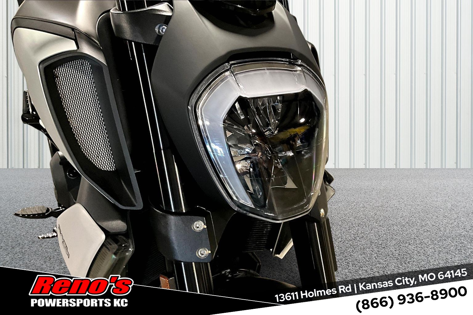 2020 Ducati DIAVEL 1260 - Photo 19