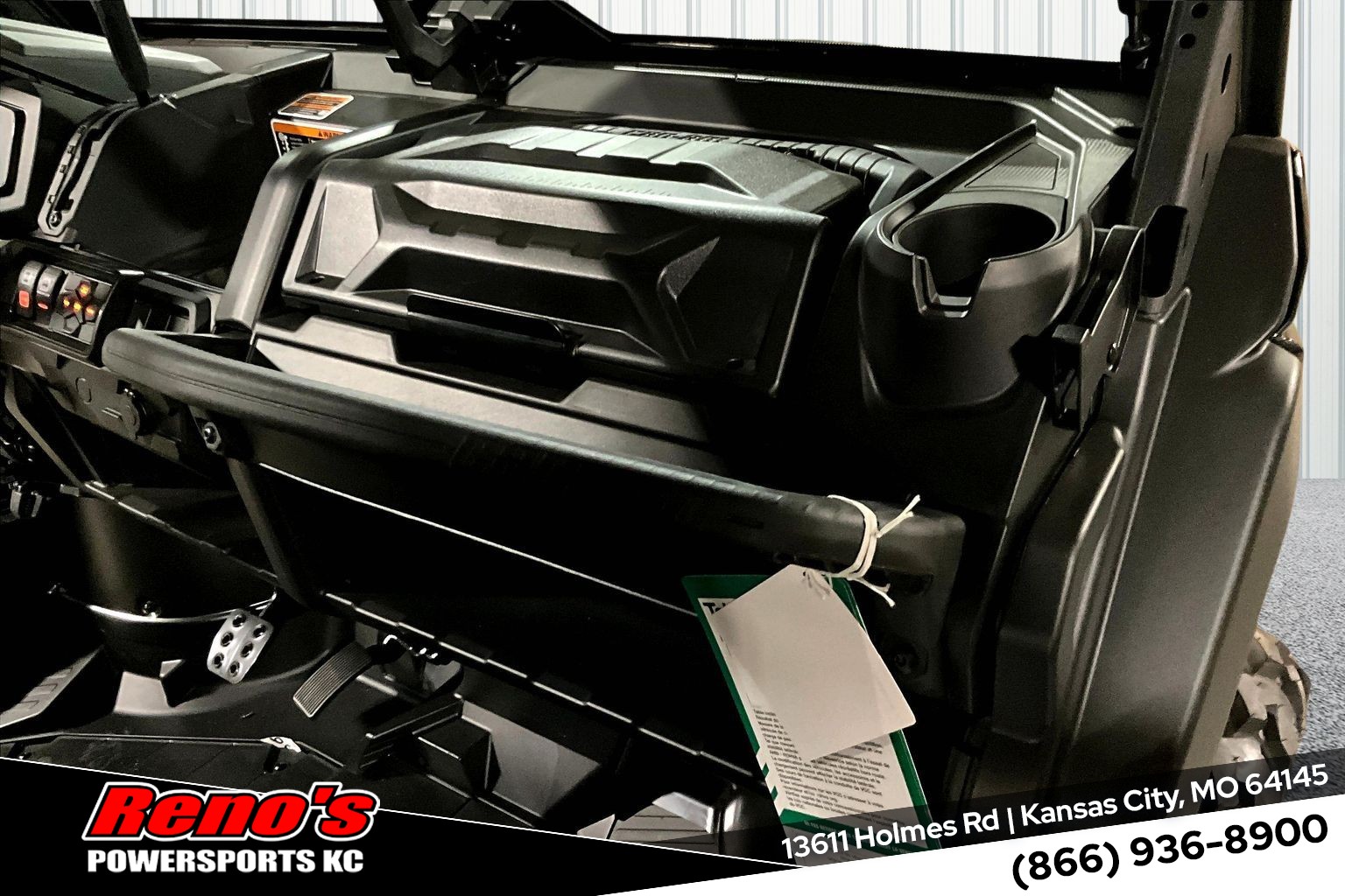 2026 Can-Am Defender PRO XT HD10 - Photo 19