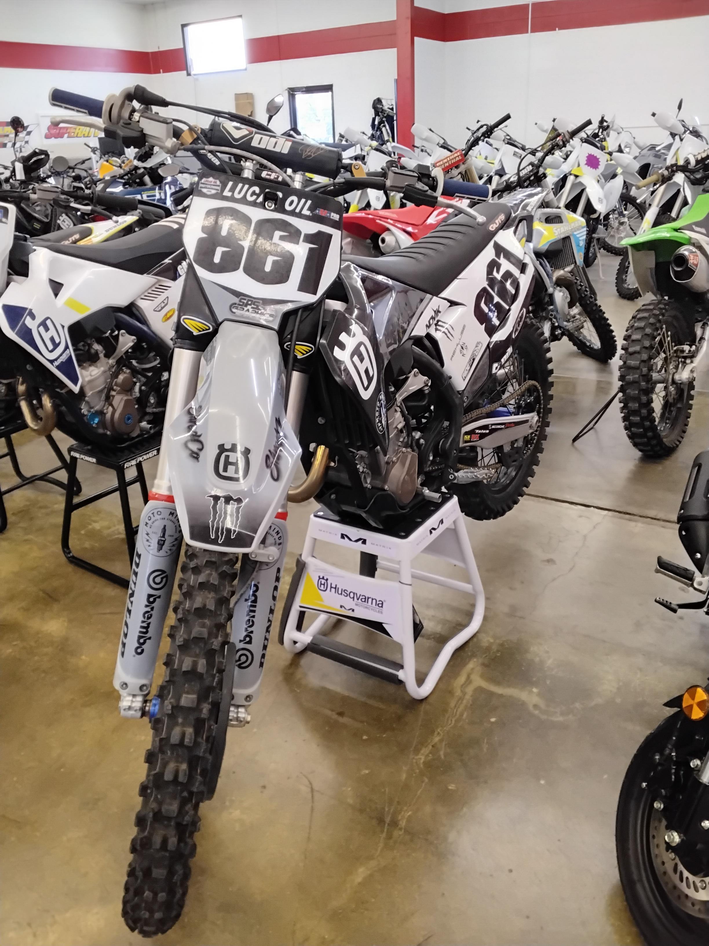 2020 Husqvarna Motorcycles FC 450 - Photo 2