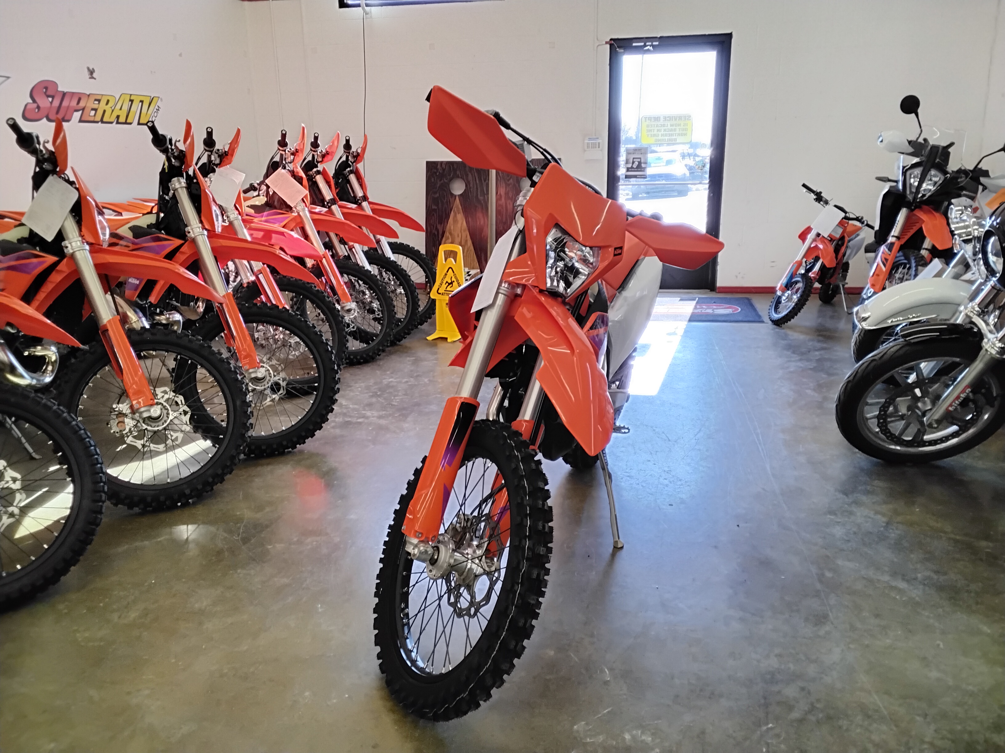 2024 KTM 500 XW-F - Photo 2