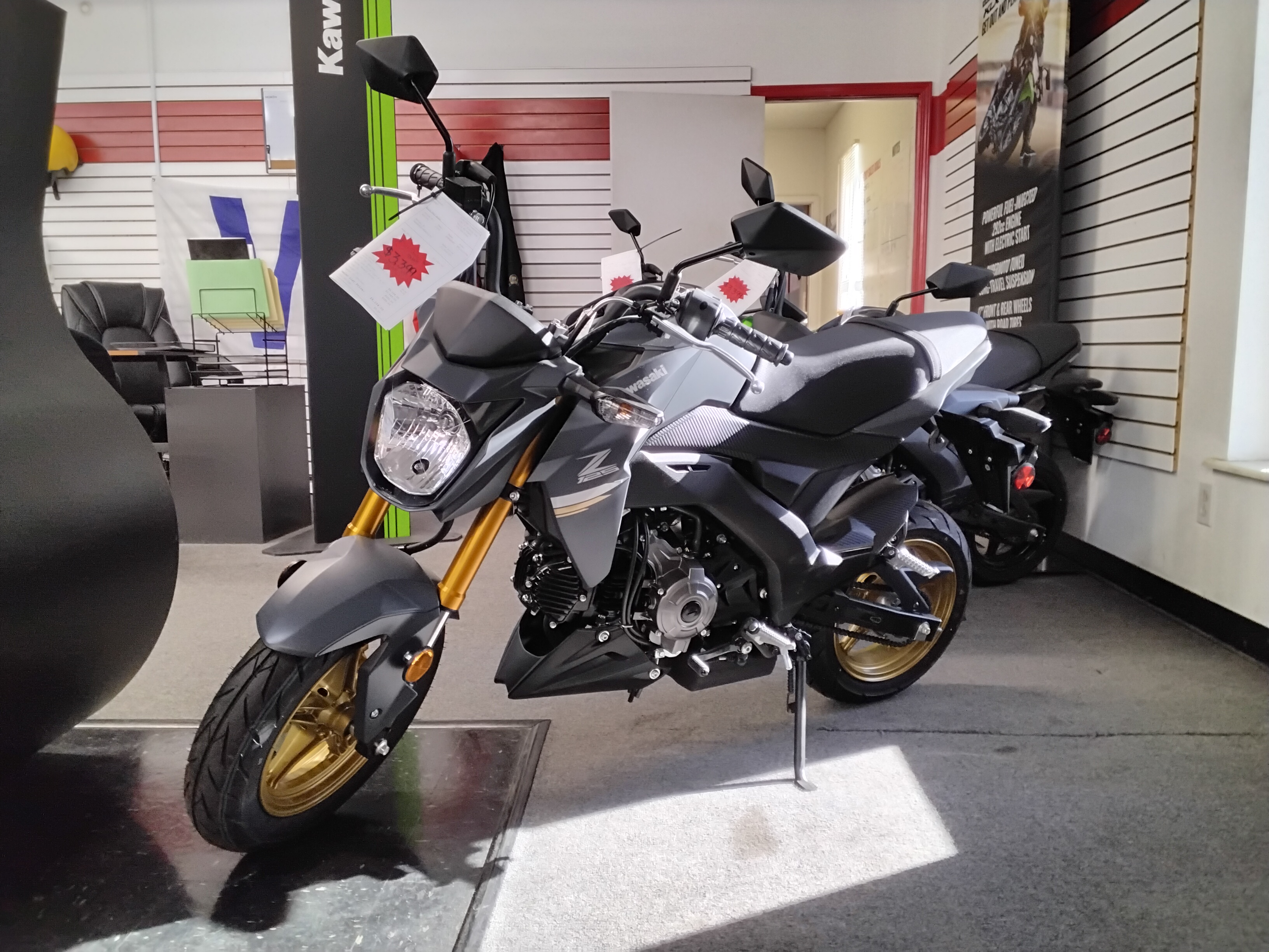 2024 Kawasaki Z125 PRO Base - Photo 2