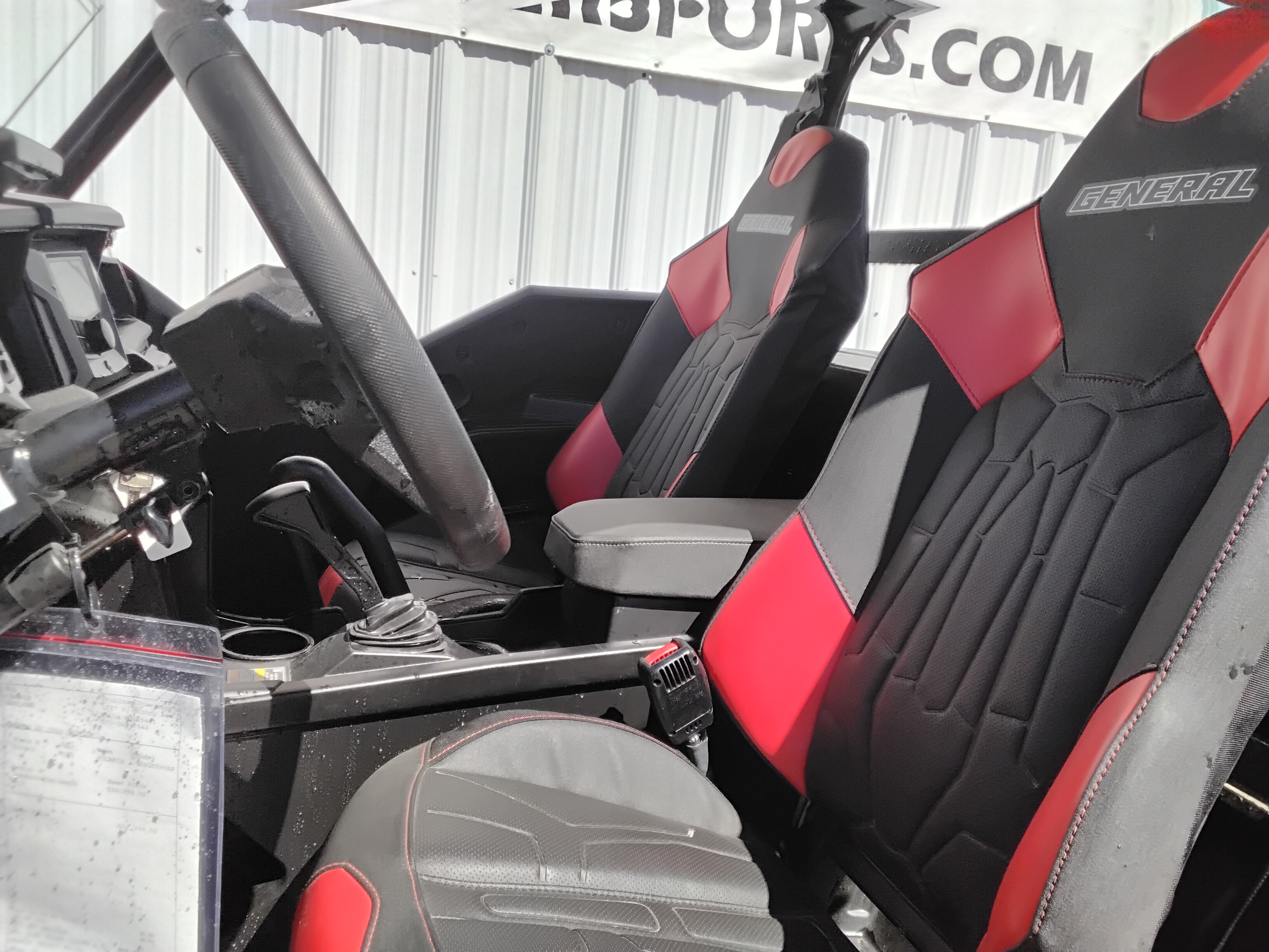2025 Polaris GENERAL XP 1000 PREMIUM - Photo 3