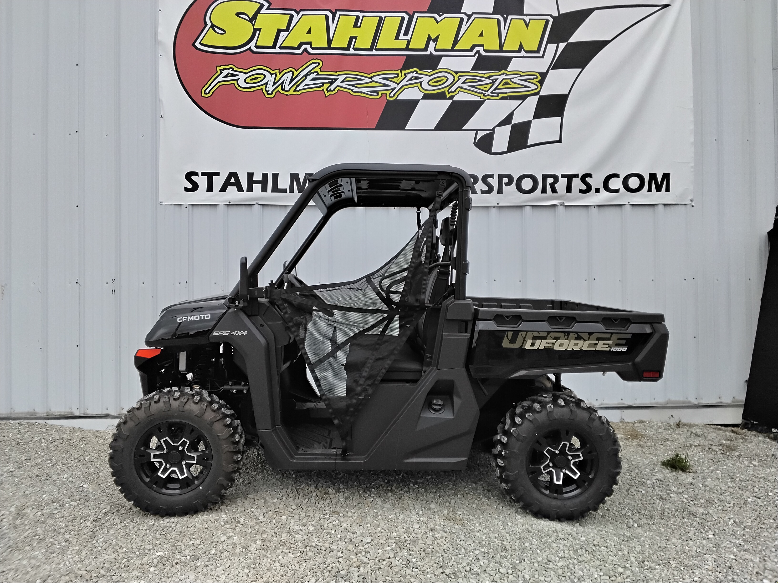 2025 CFMOTO UFORCE 1000 CF1000UZ