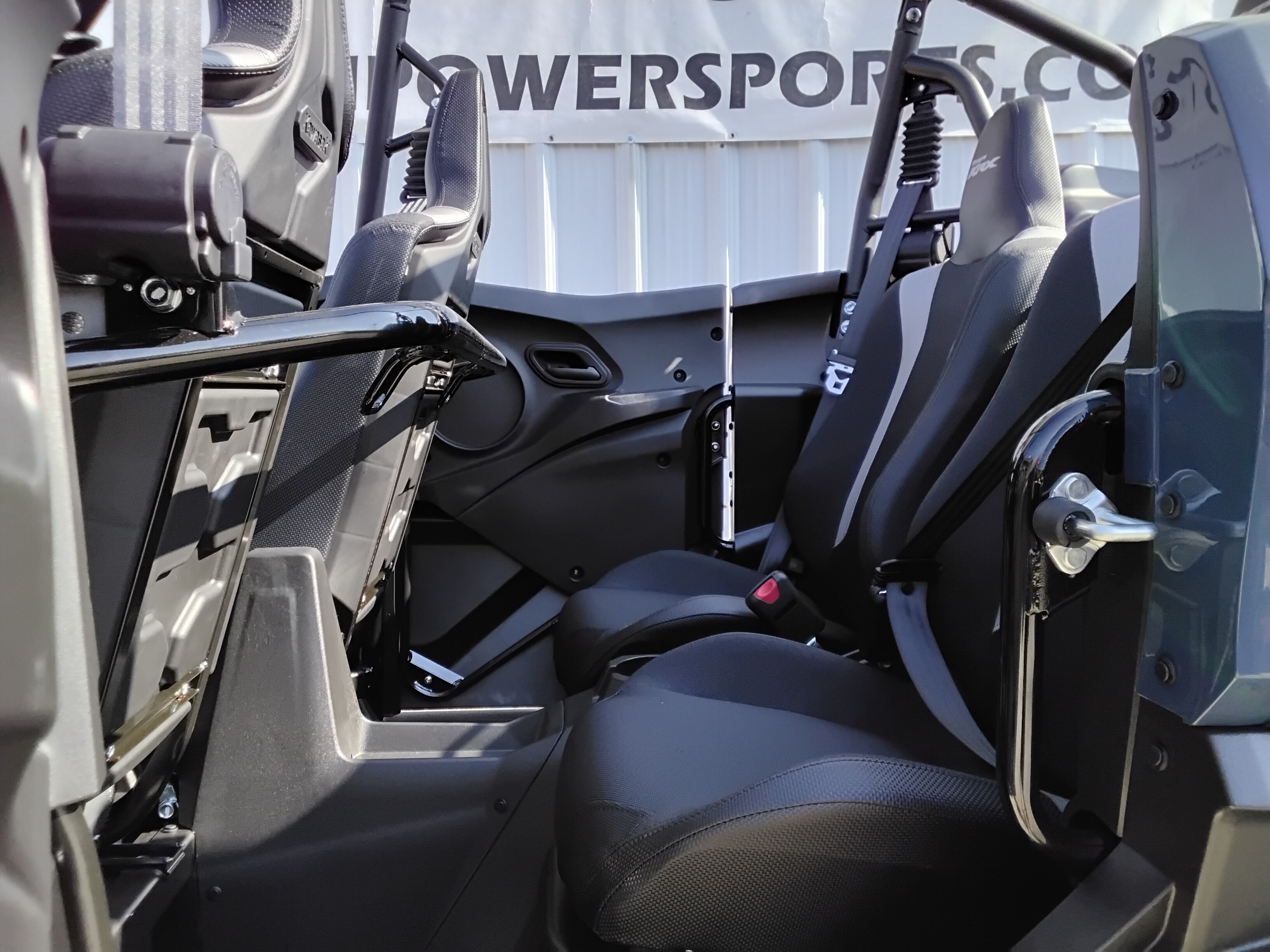 2026 Kawasaki Teryx KRX4 1000 - Photo 2