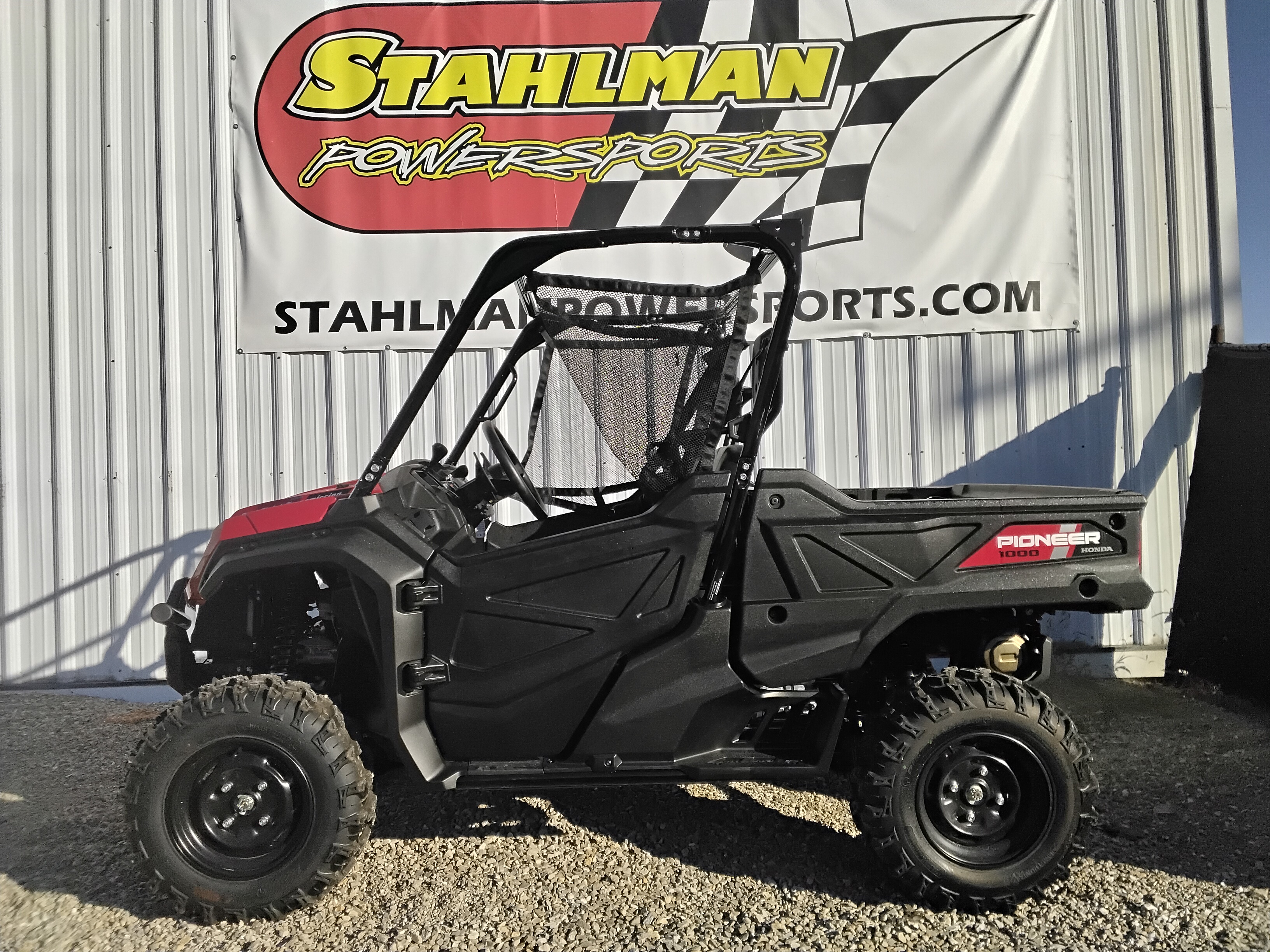 2025 Honda Pioneer 1000 Base - Photo 6