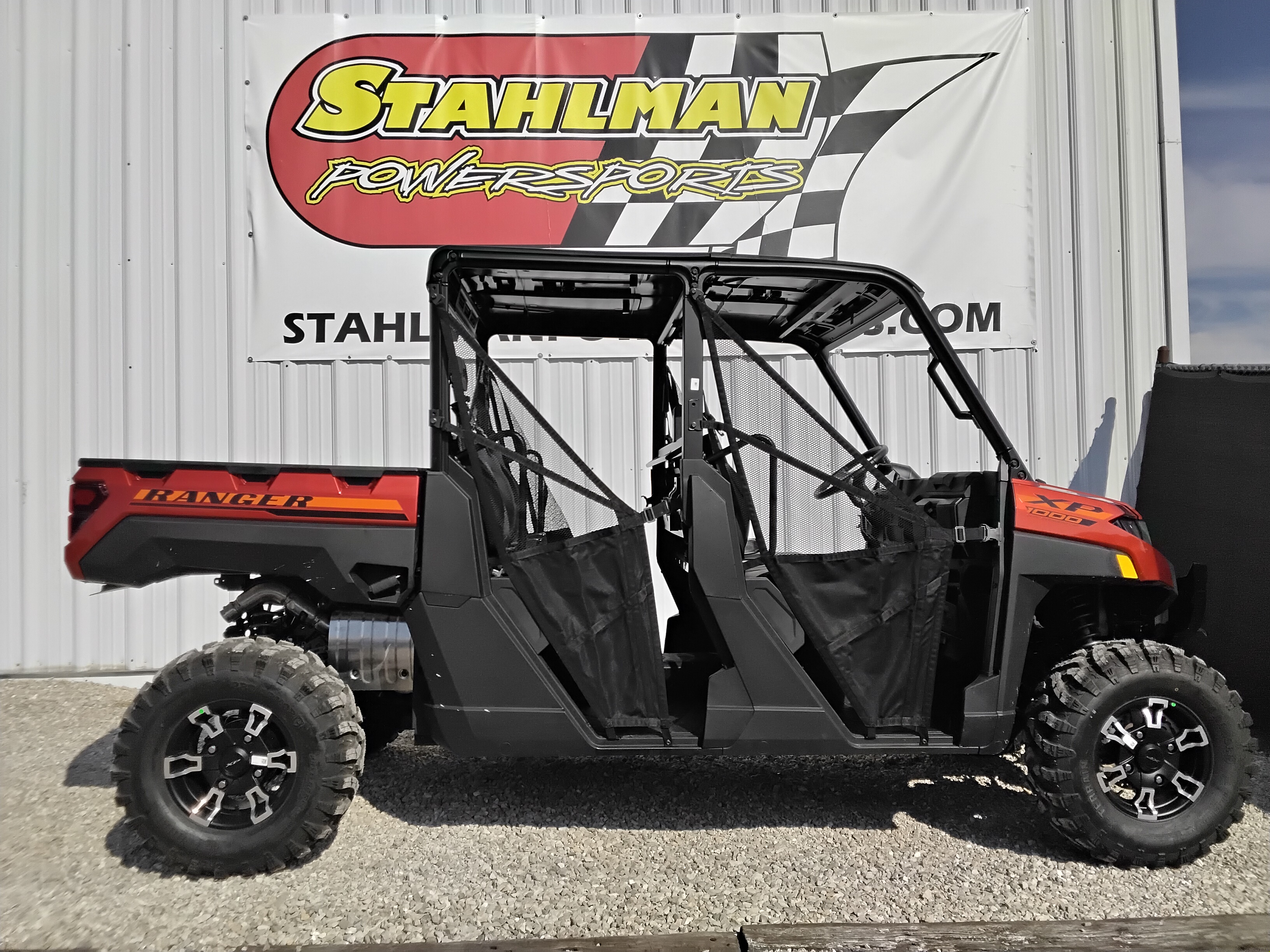 2025 Polaris RANGER CREW XP 1000 PREMIUM - ORANGE RUST Premium - Photo 9