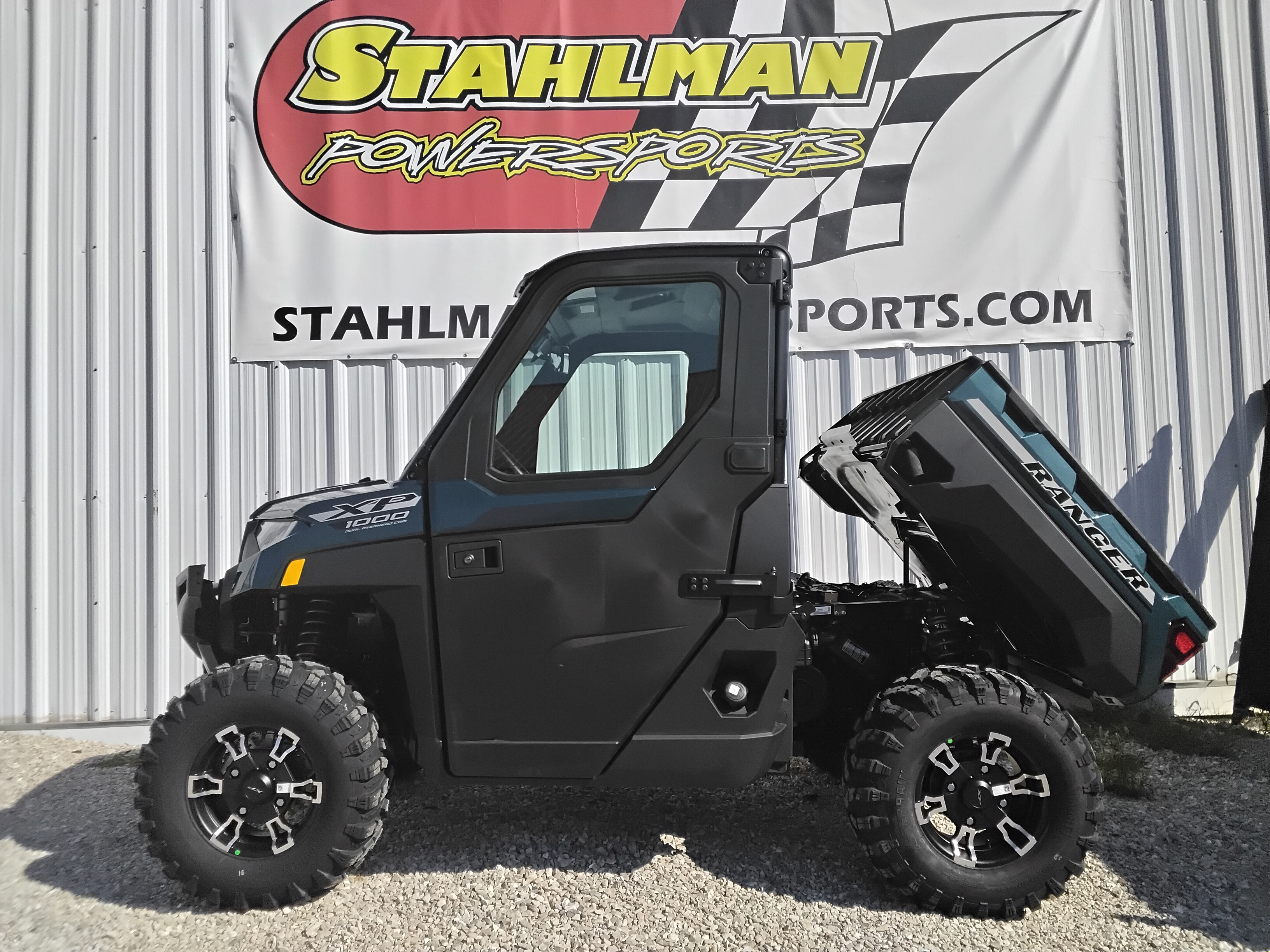 2026 Polaris RANGER XP 1000 NORTHSTAR PREM BLUE LAB Premium - Photo 2