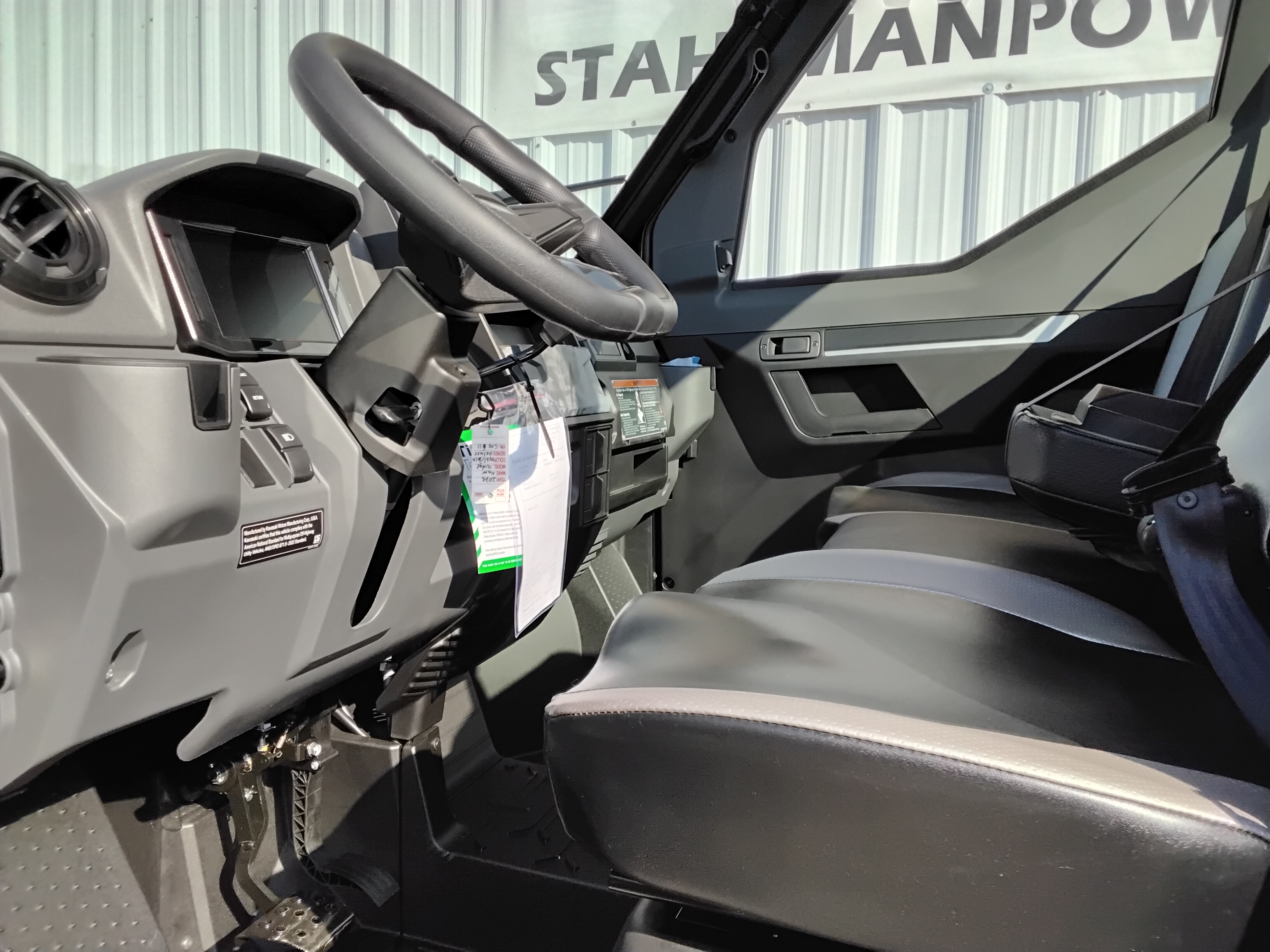 2025 Kawasaki RIDGE® XR Deluxe HVAC - Photo 3