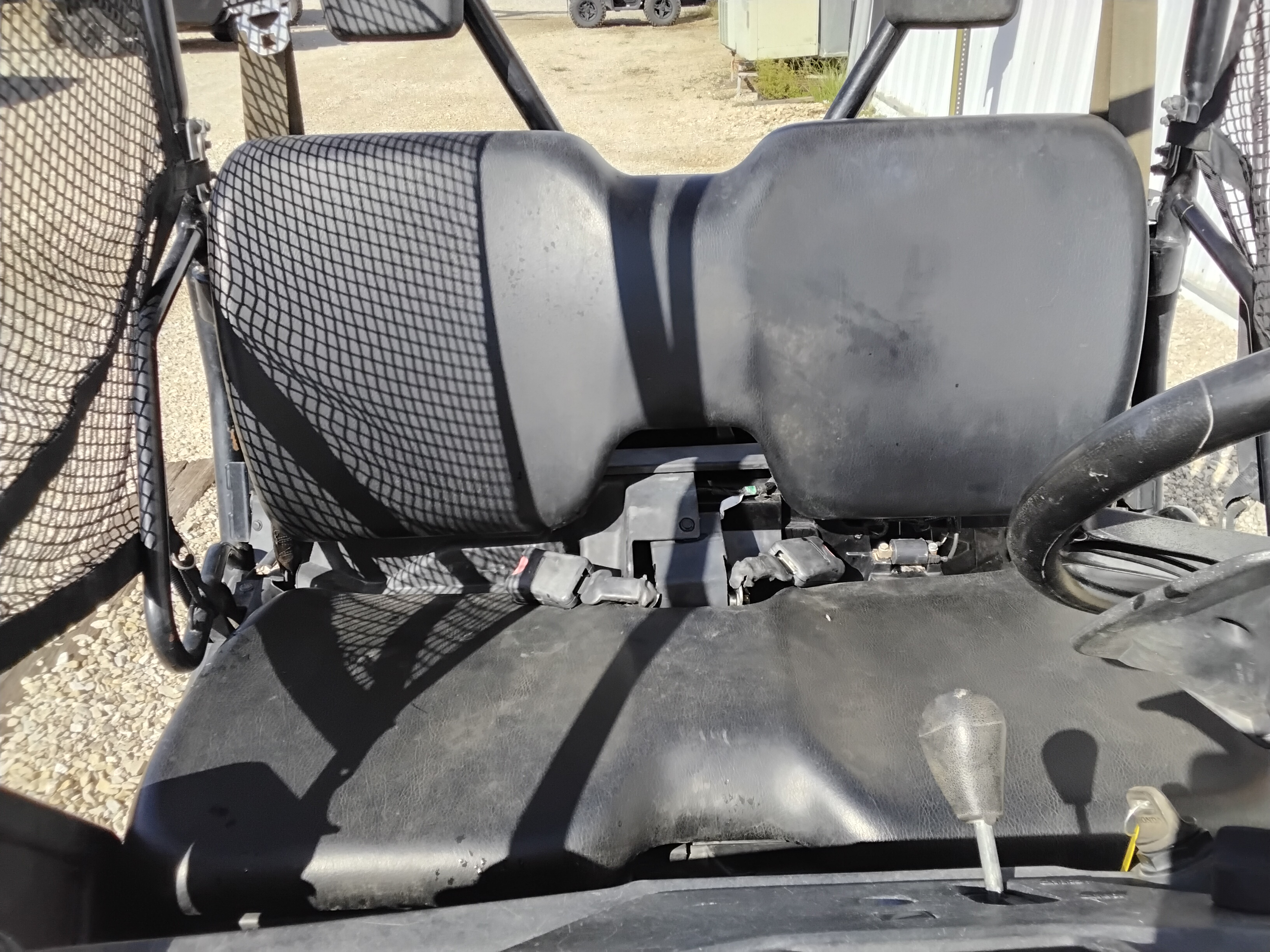2015 Honda Pioneer 500 - Photo 3