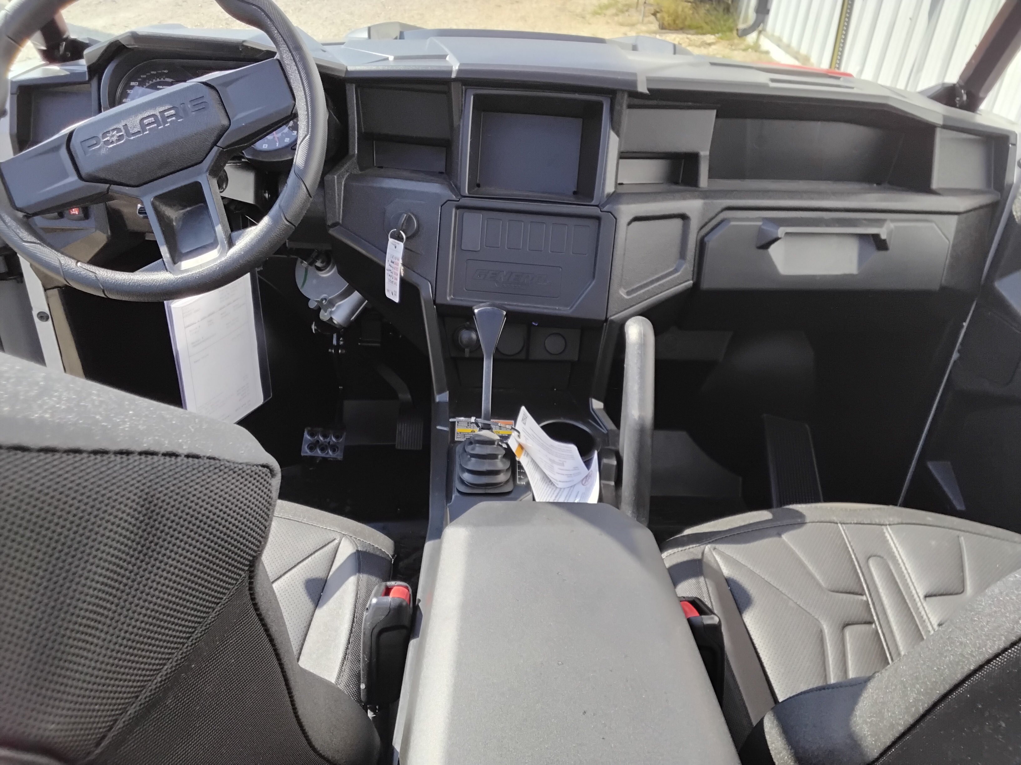 2025 Polaris GENERAL 4 1000 SPORT - GHOST GRAY Sport - Photo 7
