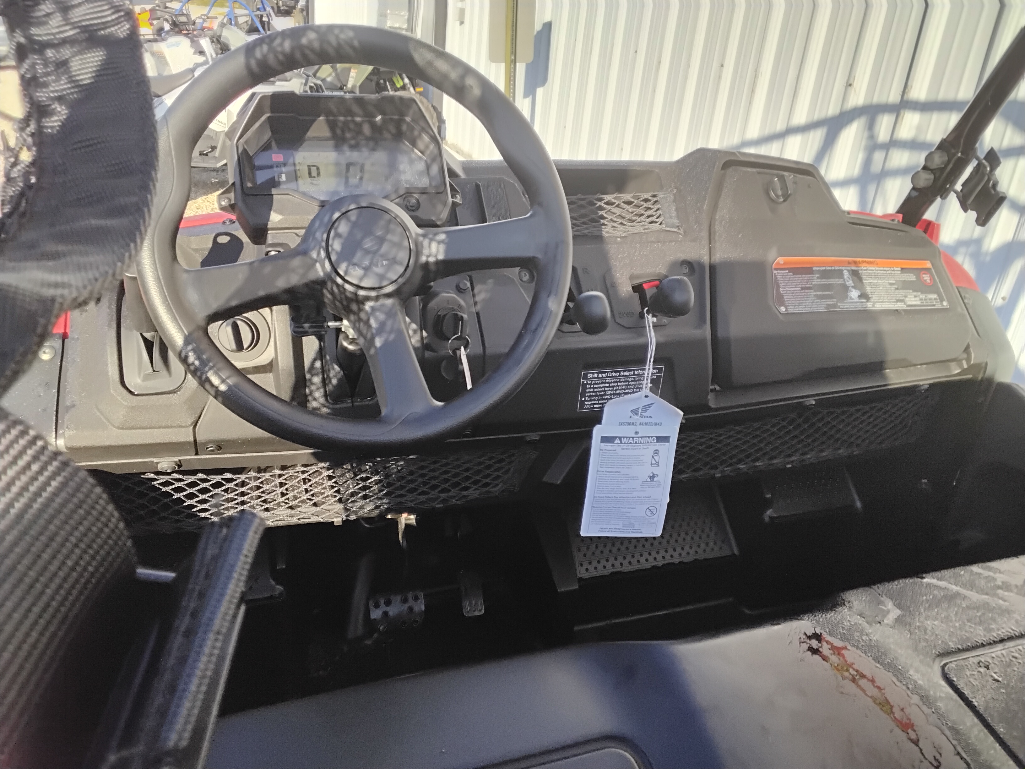 2026 Honda Pioneer 700 Deluxe - Photo 5