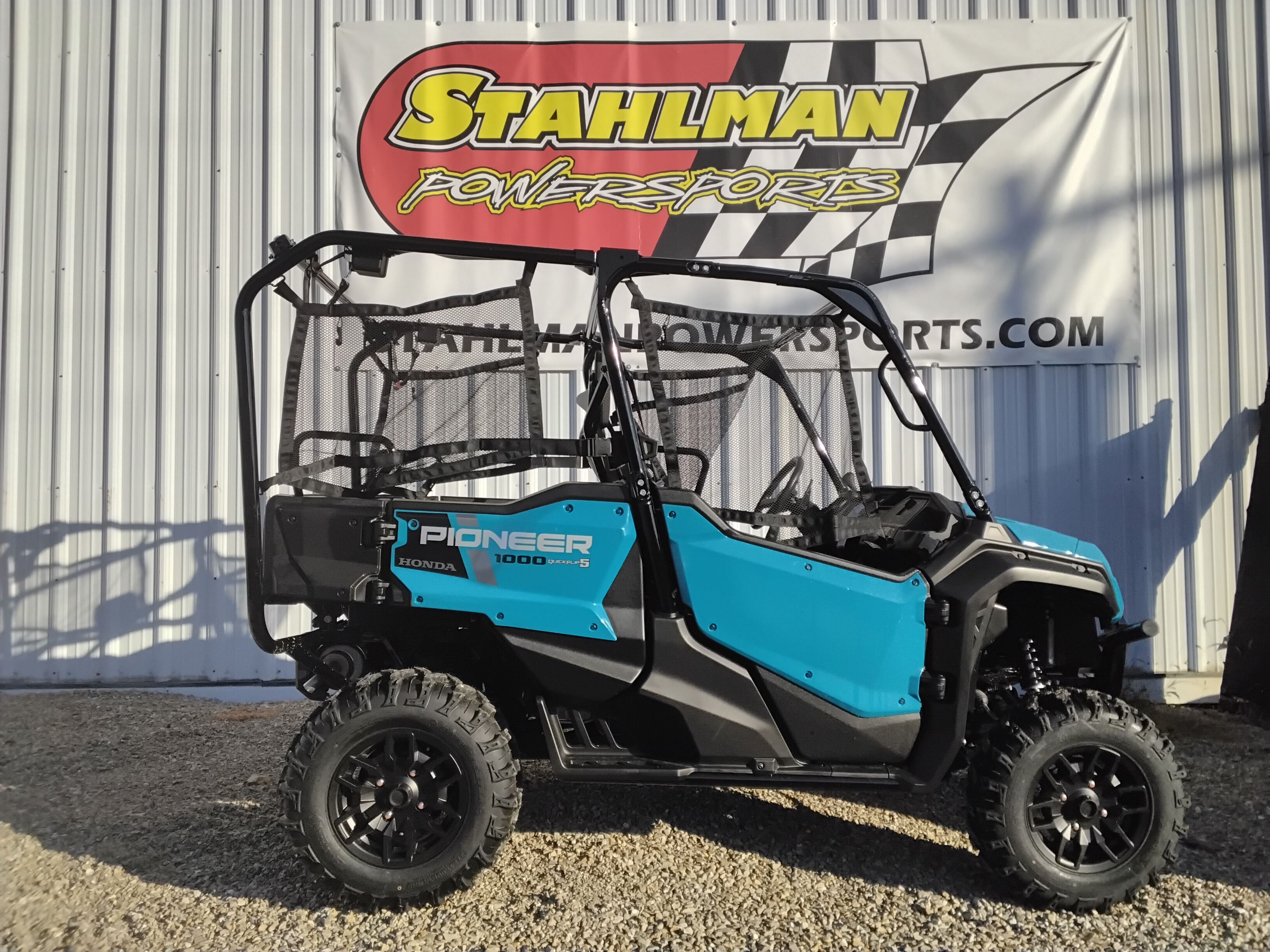 2025 Honda Pioneer 1000-5 Deluxe