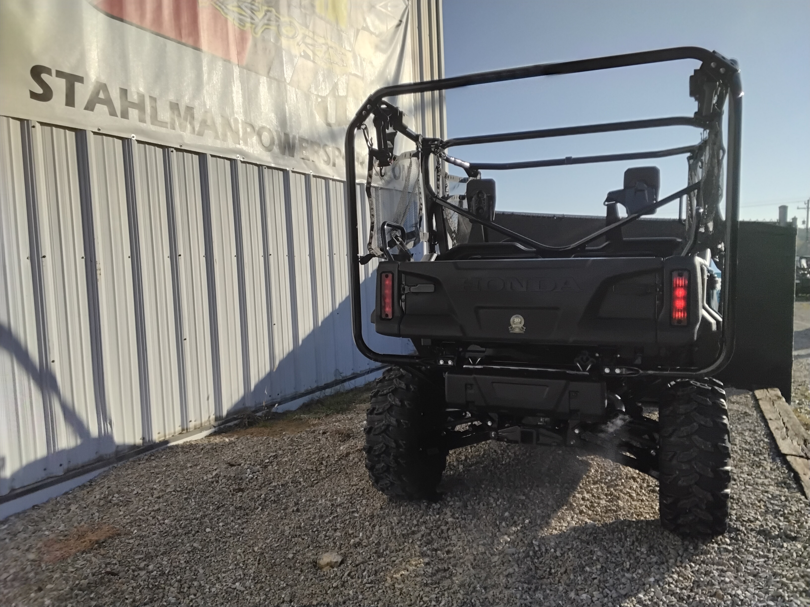 2025 Honda Pioneer 1000-5 Deluxe - Photo 6