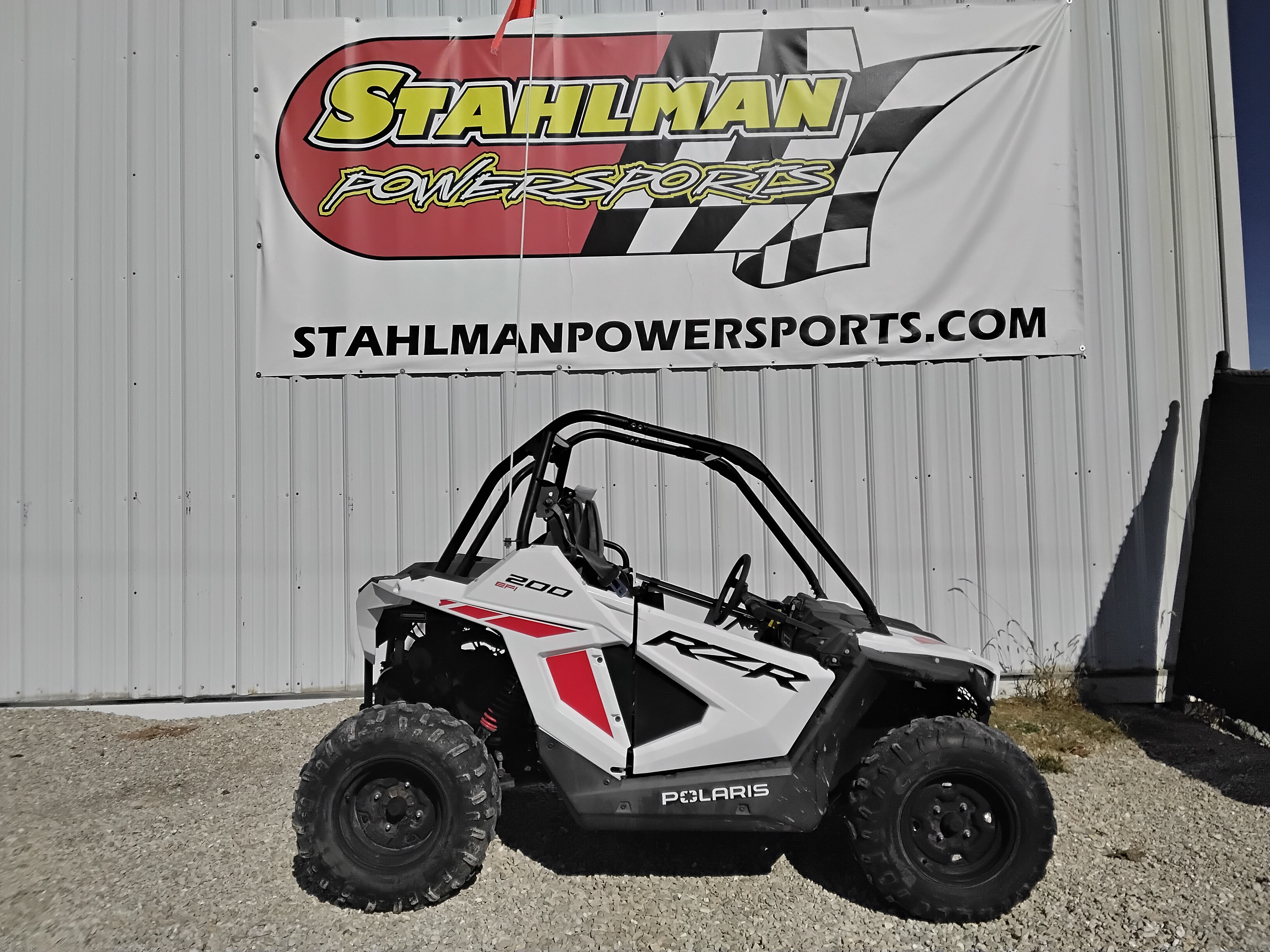 2021 Polaris RZR 200 EFI