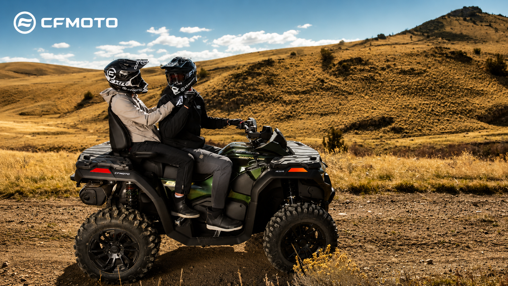 2027 CFORCE 800 Touring
