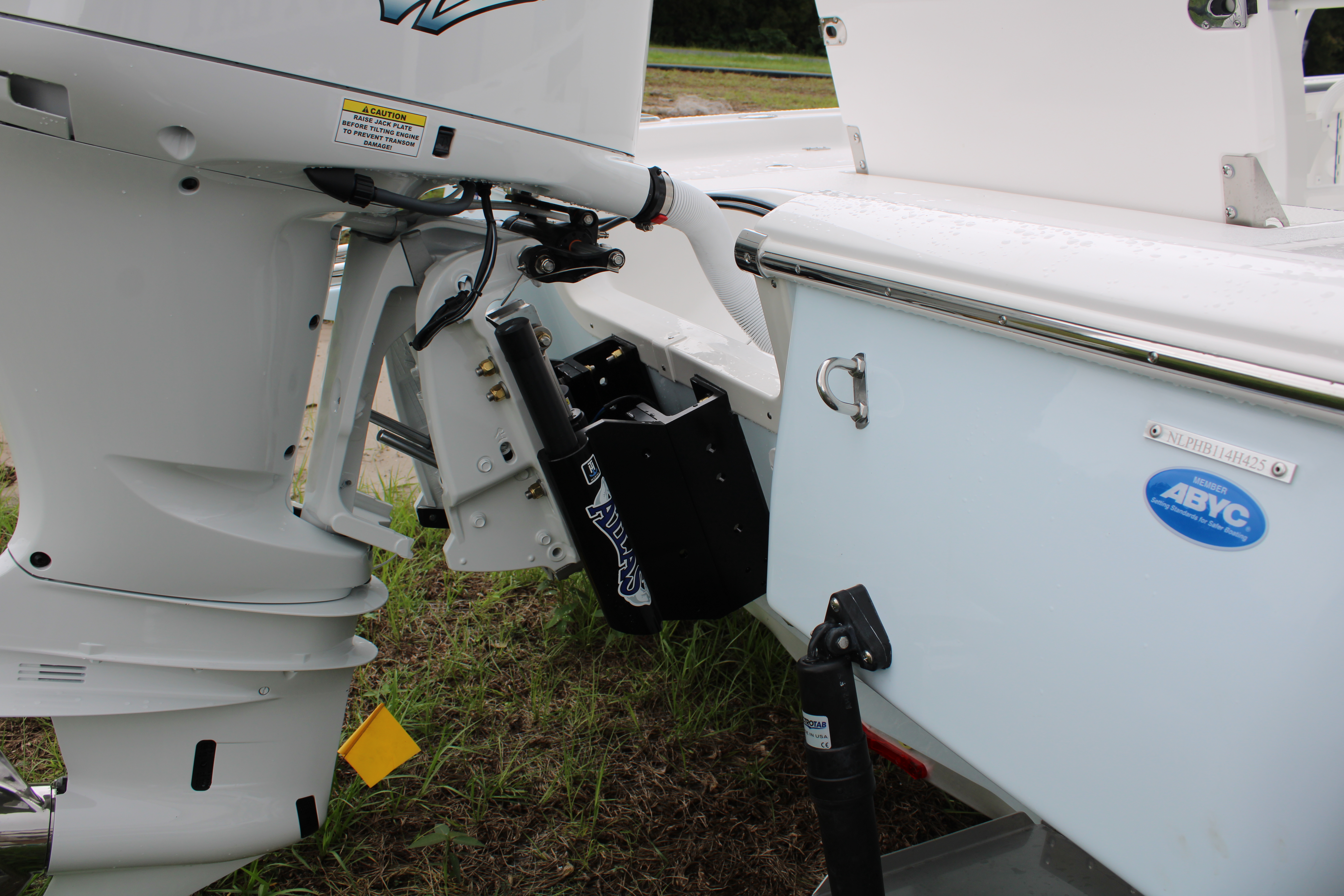 2025 Tidewater Boats 2300 - Photo 5