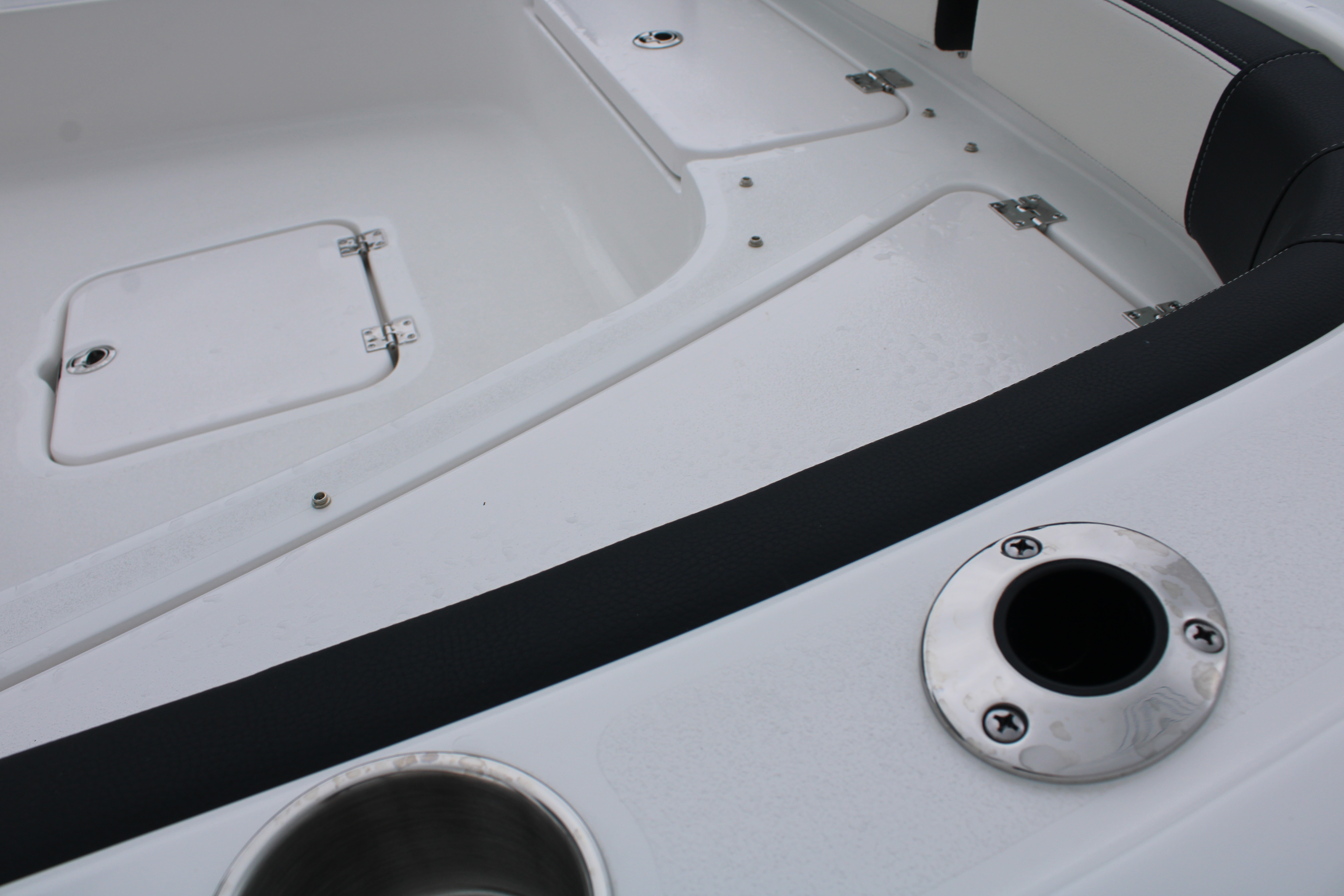 2025 Tidewater Boats 2300 - Photo 8