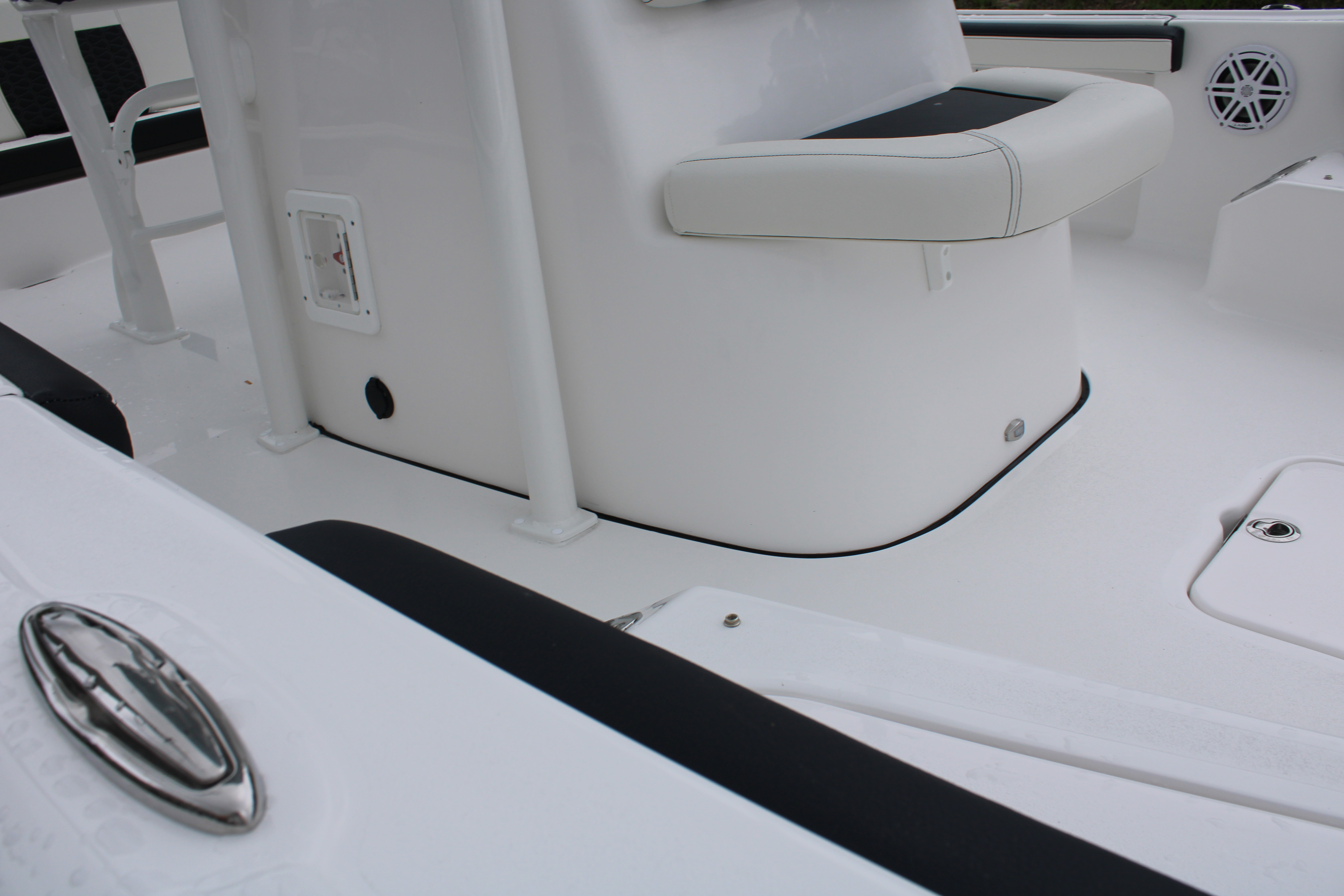 2025 Tidewater Boats 2300 - Photo 9