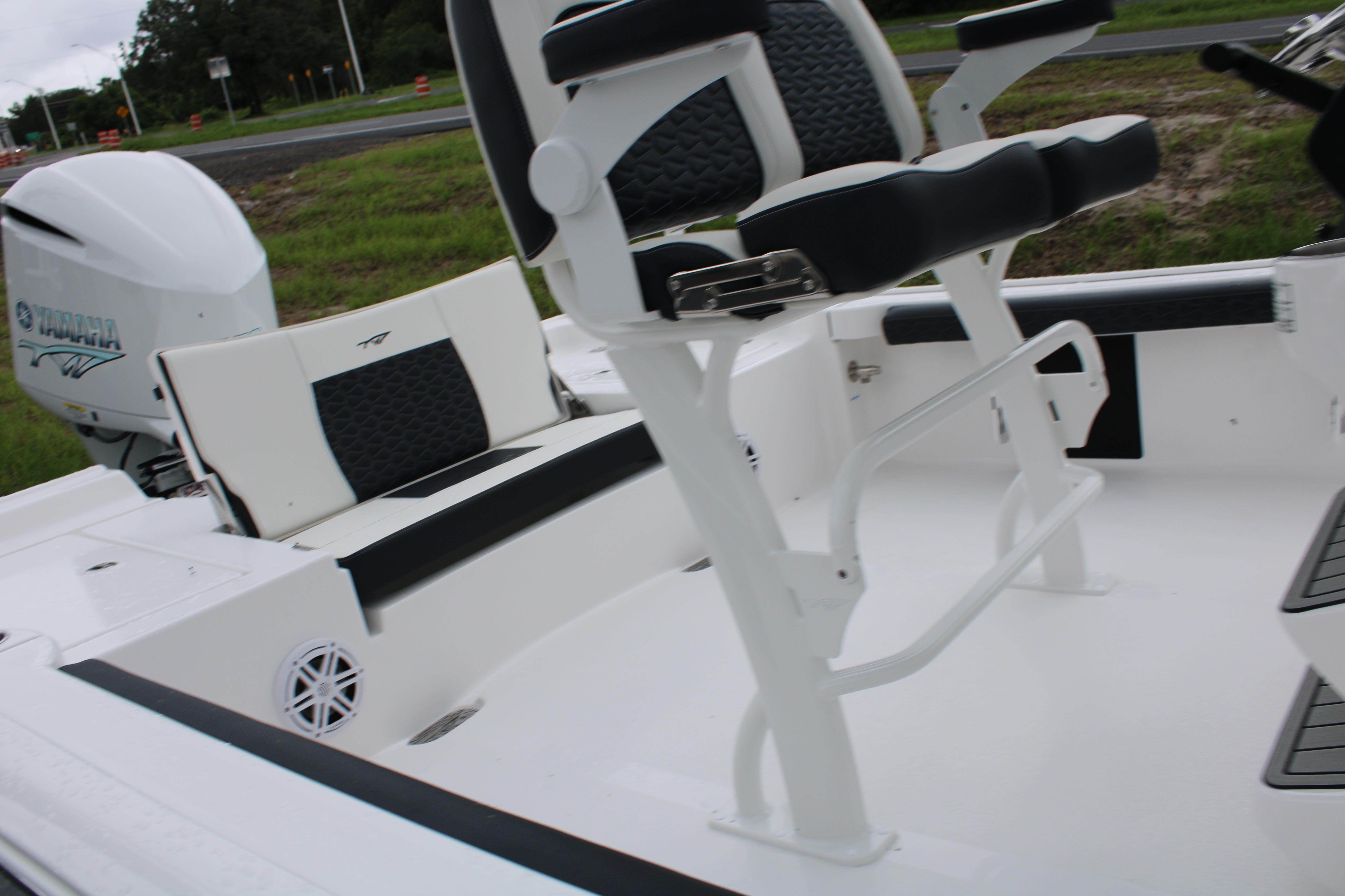 2025 Tidewater Boats 2300 - Photo 11