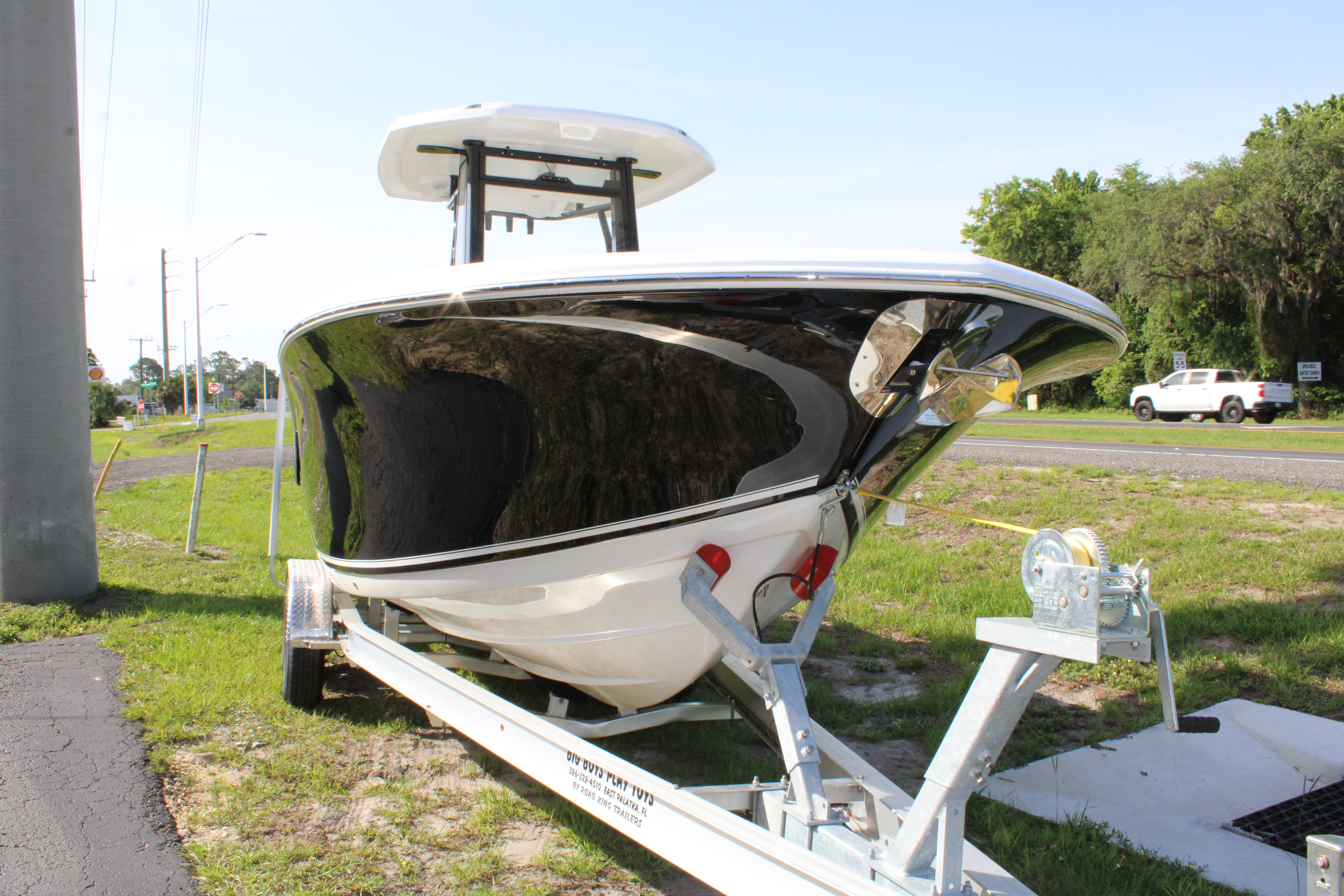 2025 Tidewater Boats 256CC - Photo 6
