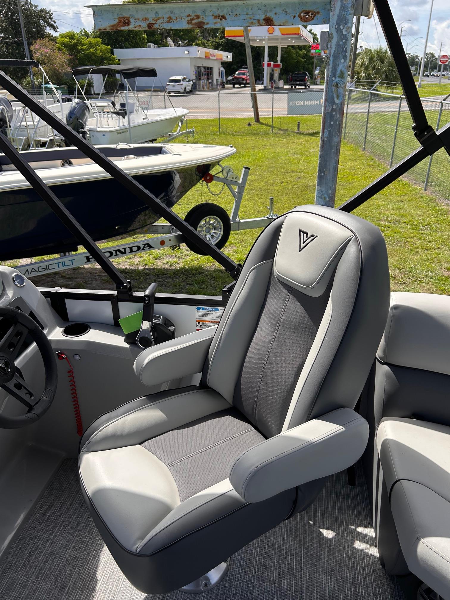 2025 Viaggio V16U - Photo 7