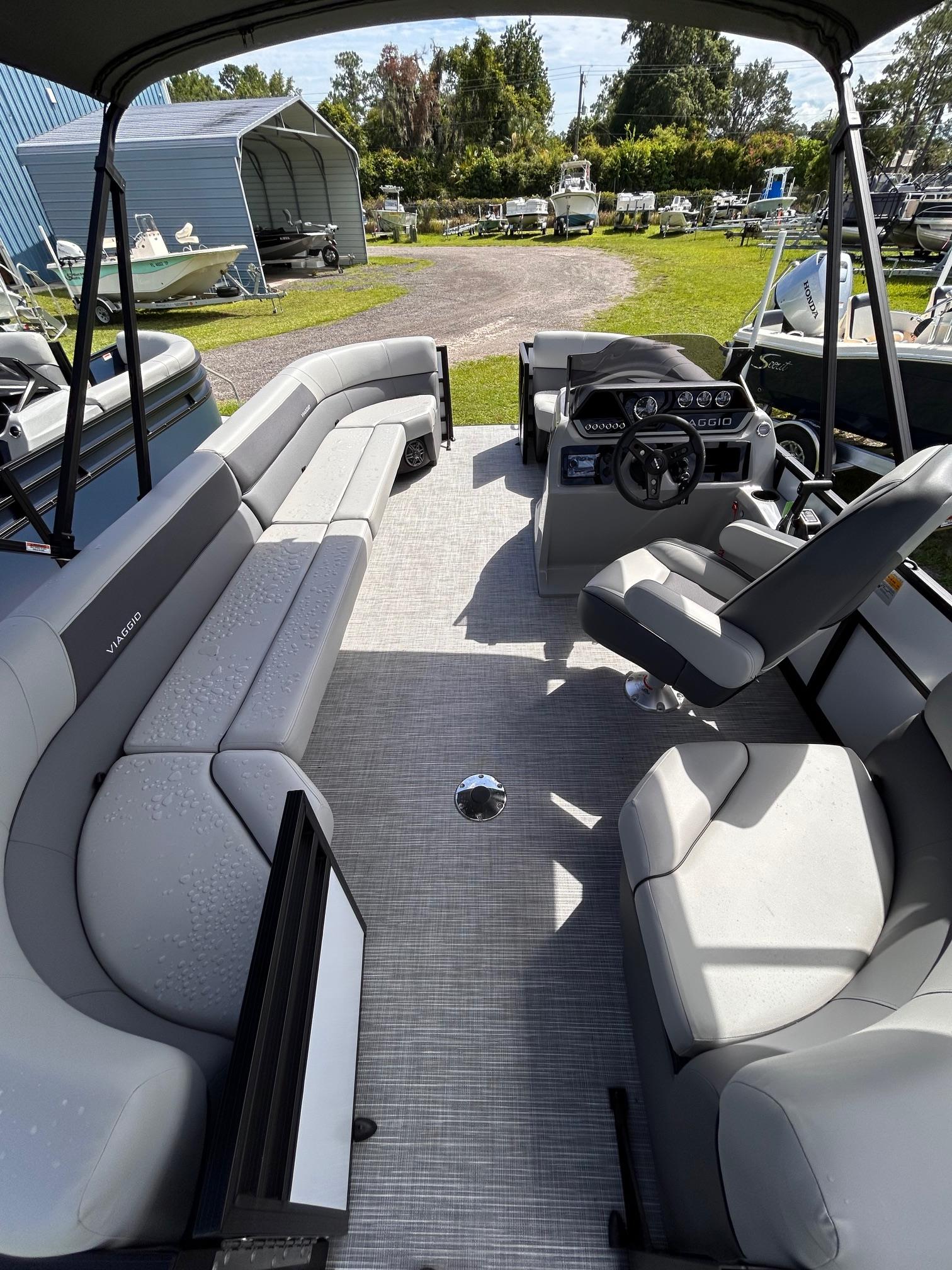 2025 Viaggio V16U - Photo 11