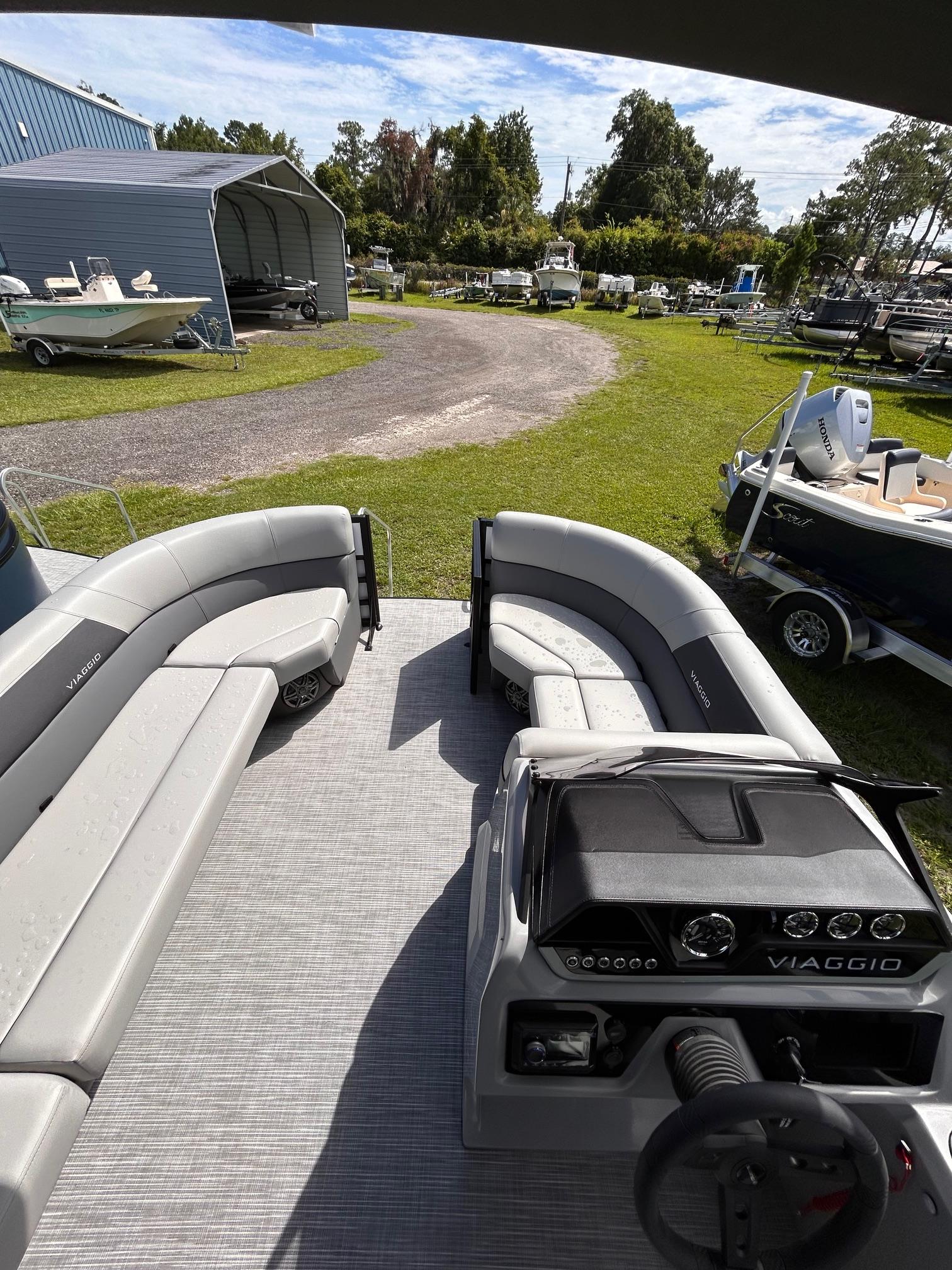 2025 Viaggio V16U - Photo 10