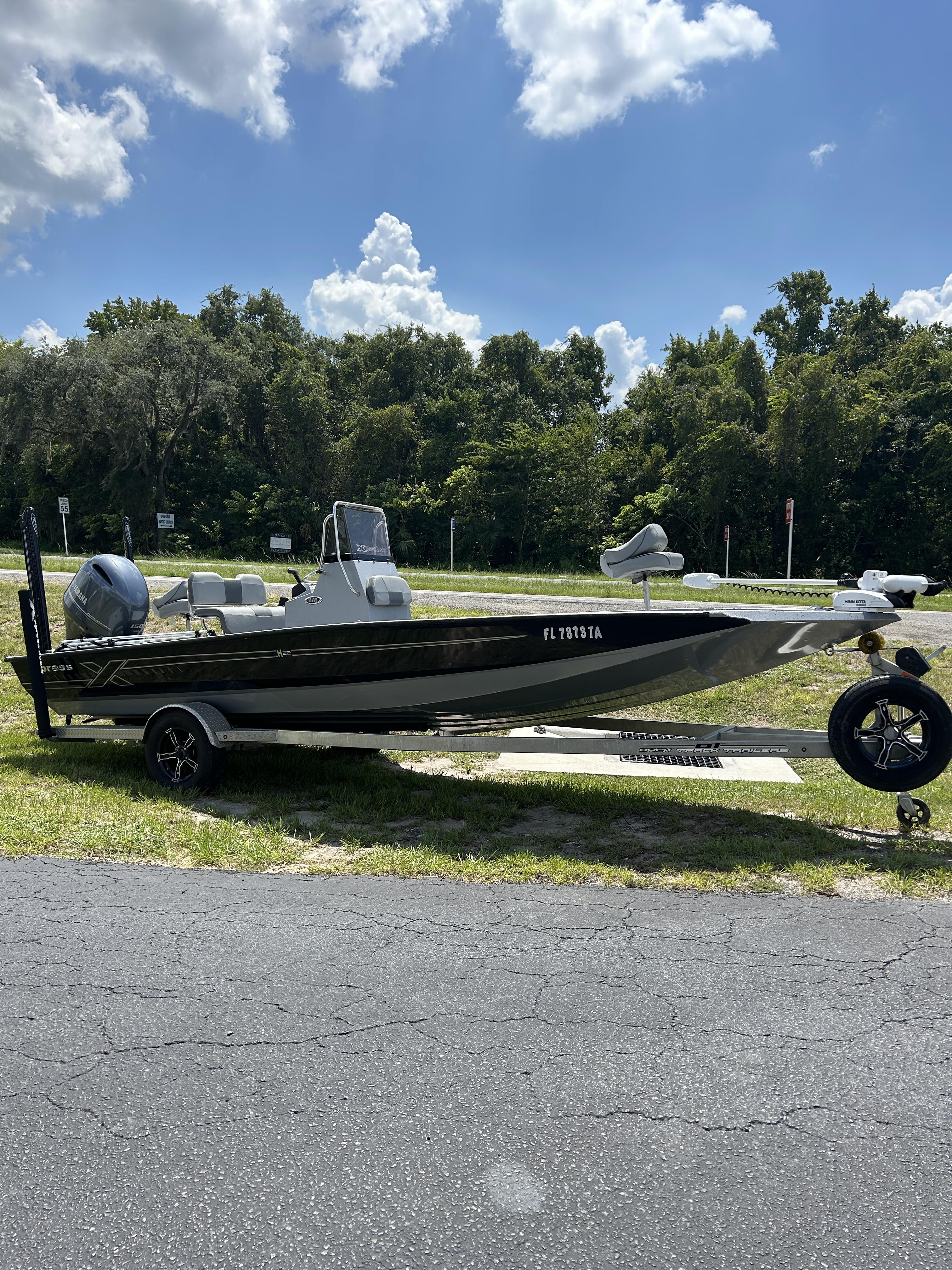 2022 Xpress H22 BAY