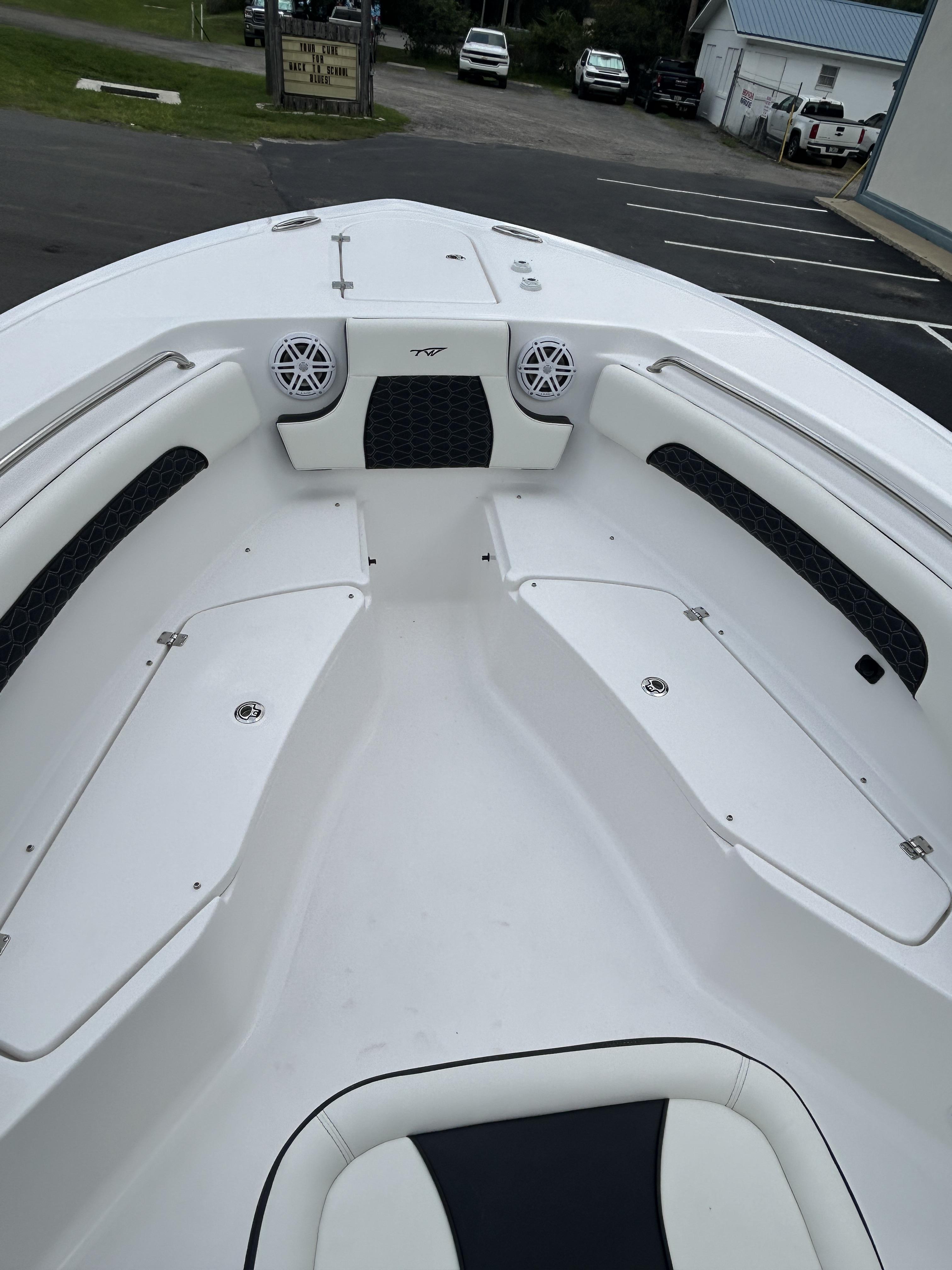 2026 Tidewater Boats 232 - Photo 9