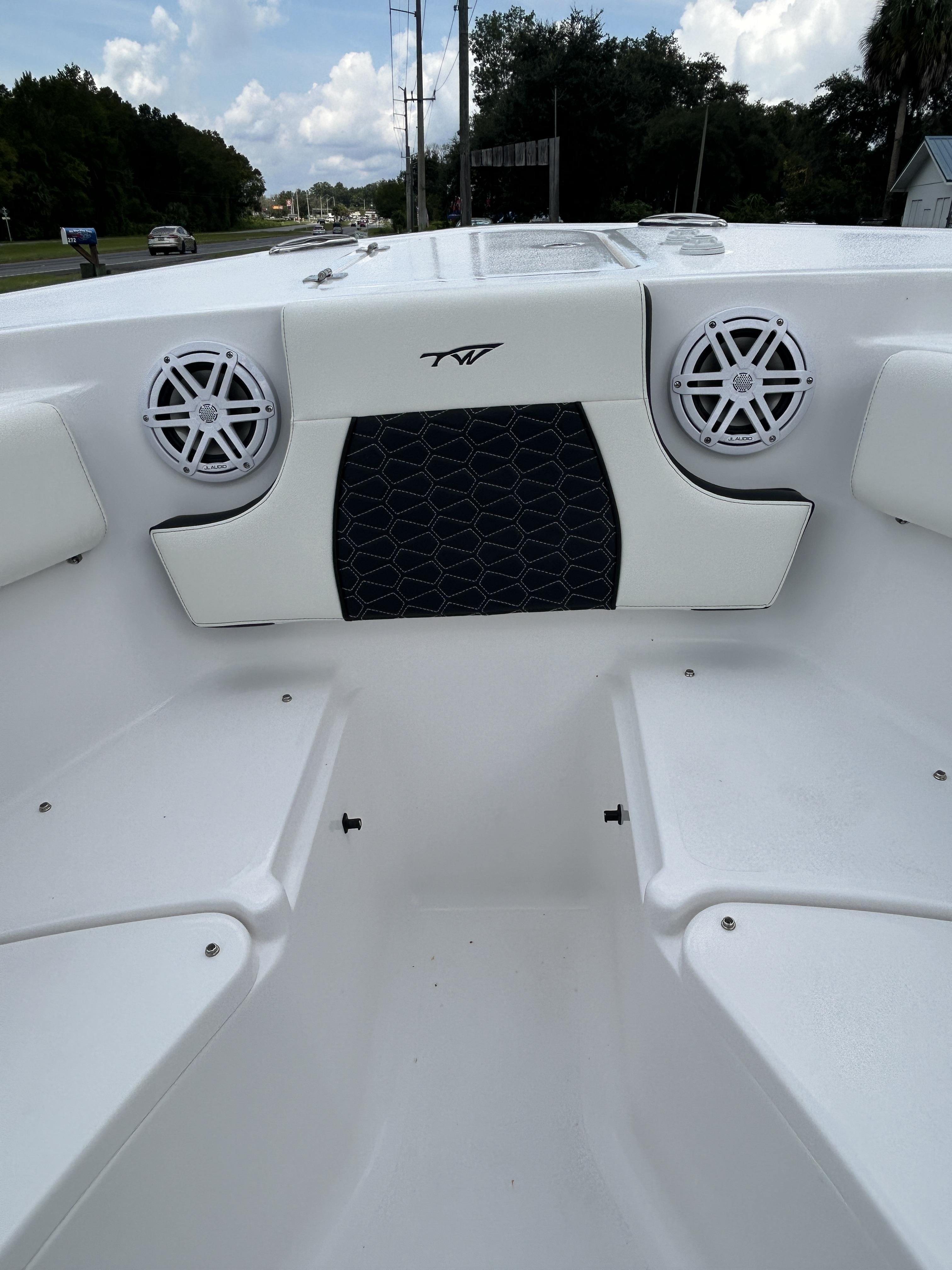 2026 Tidewater Boats 232 - Photo 12
