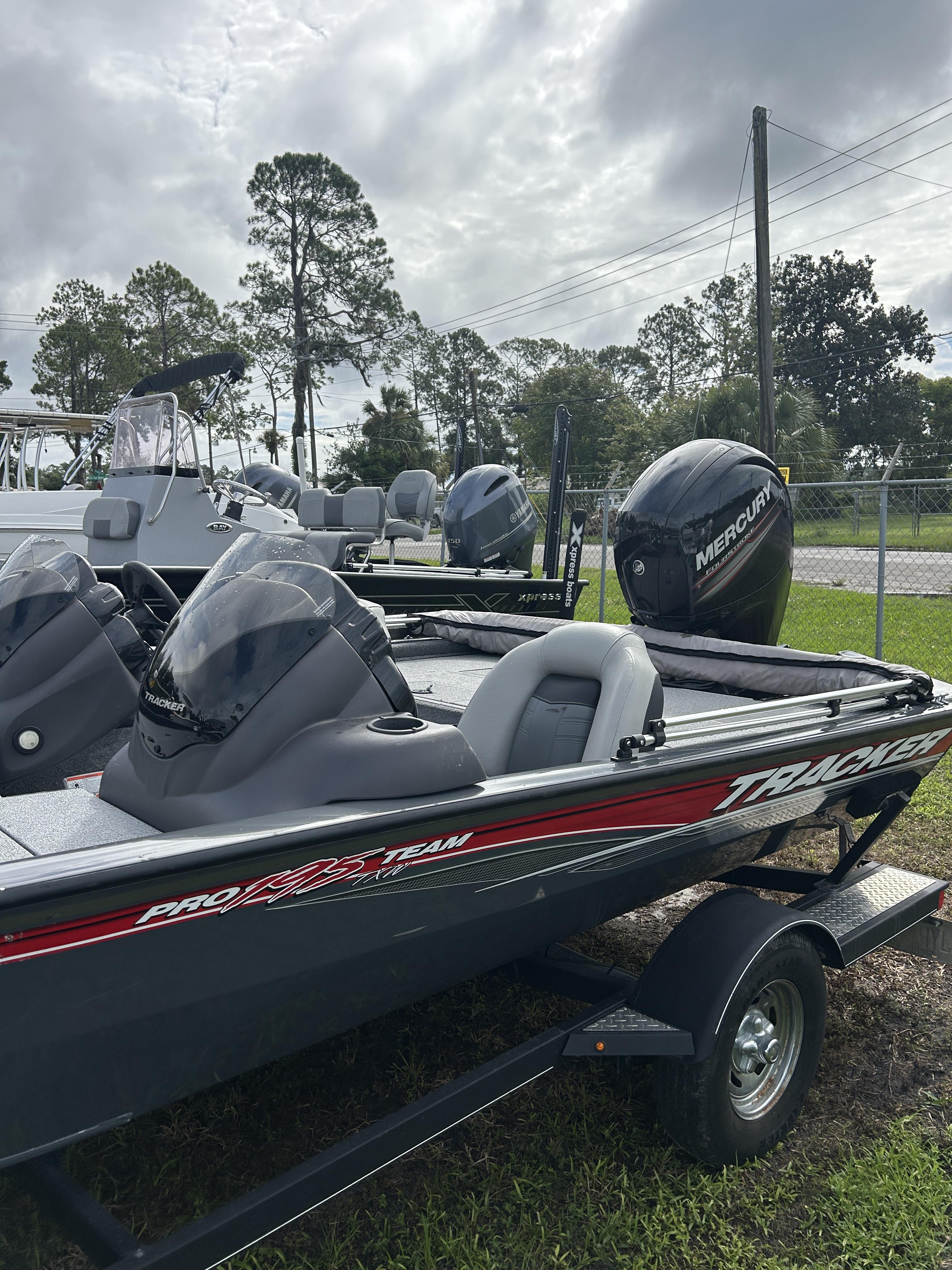2018 Tracker Boats 195TXW - Photo 3