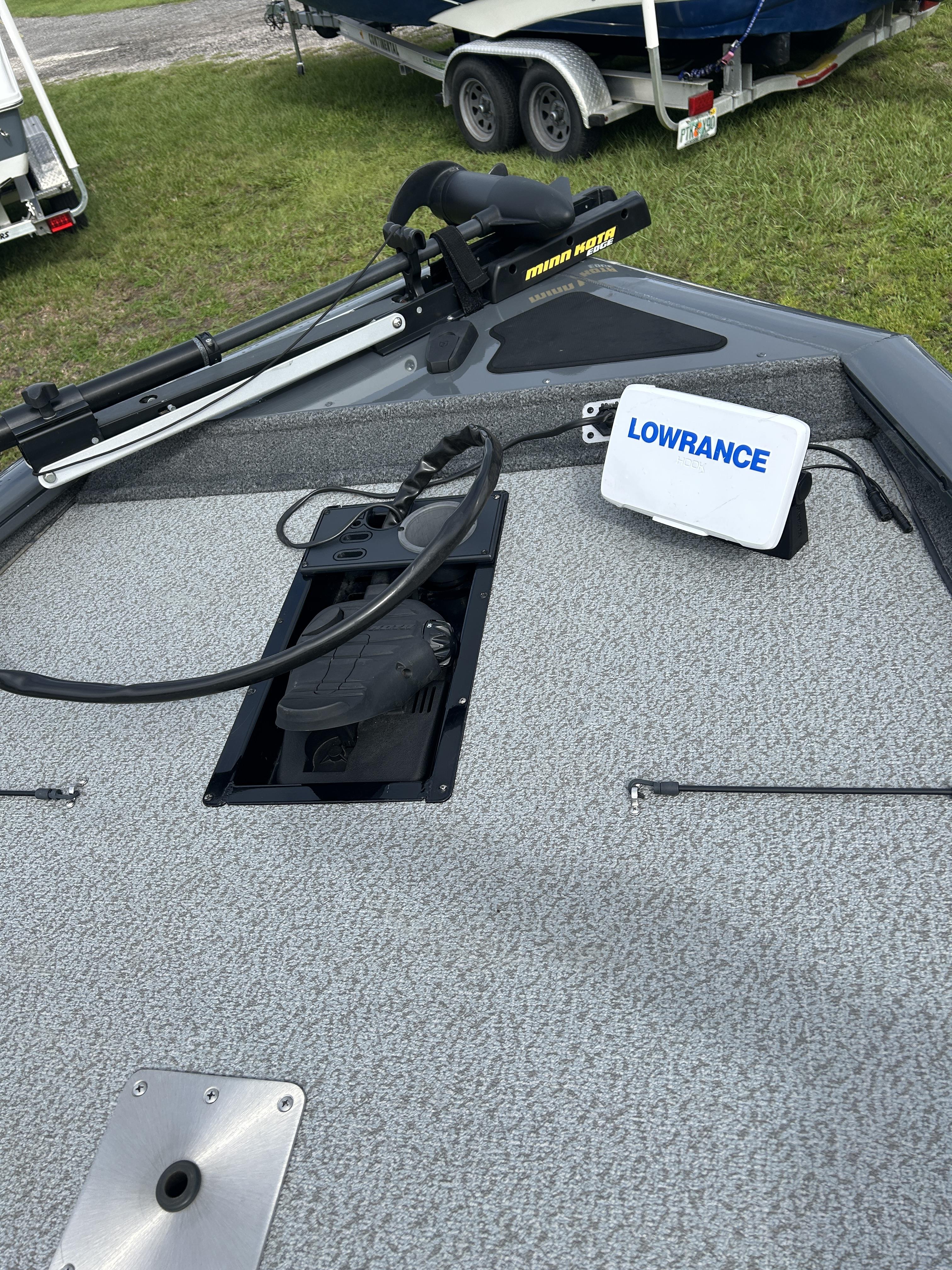 2018 Tracker Boats 195TXW - Photo 6